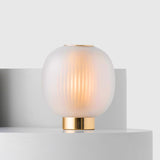 Bloom Table Light: LS