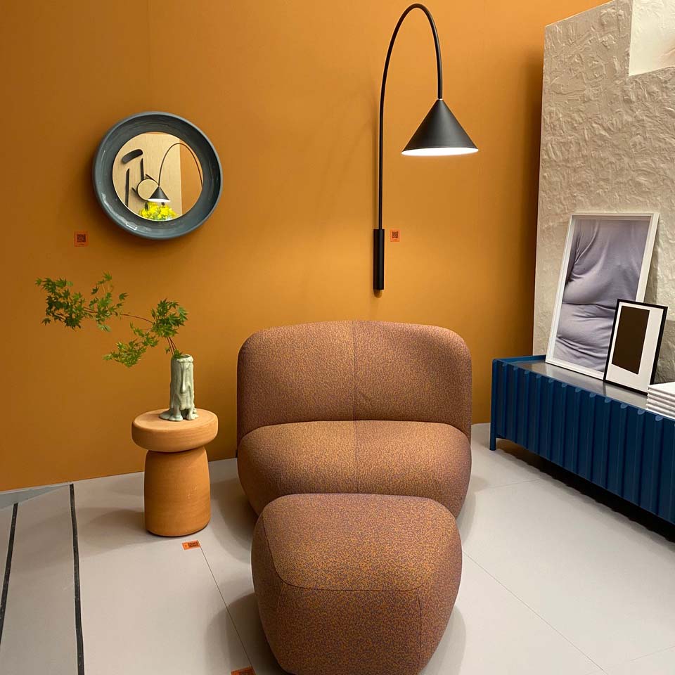 Botera Sofa: LS