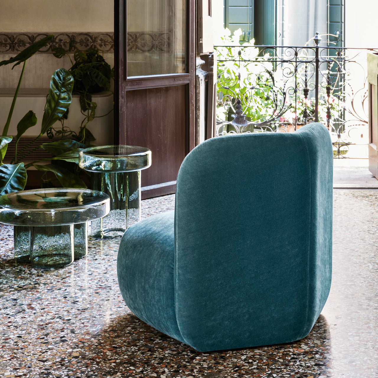 Boterina Armchair: LS