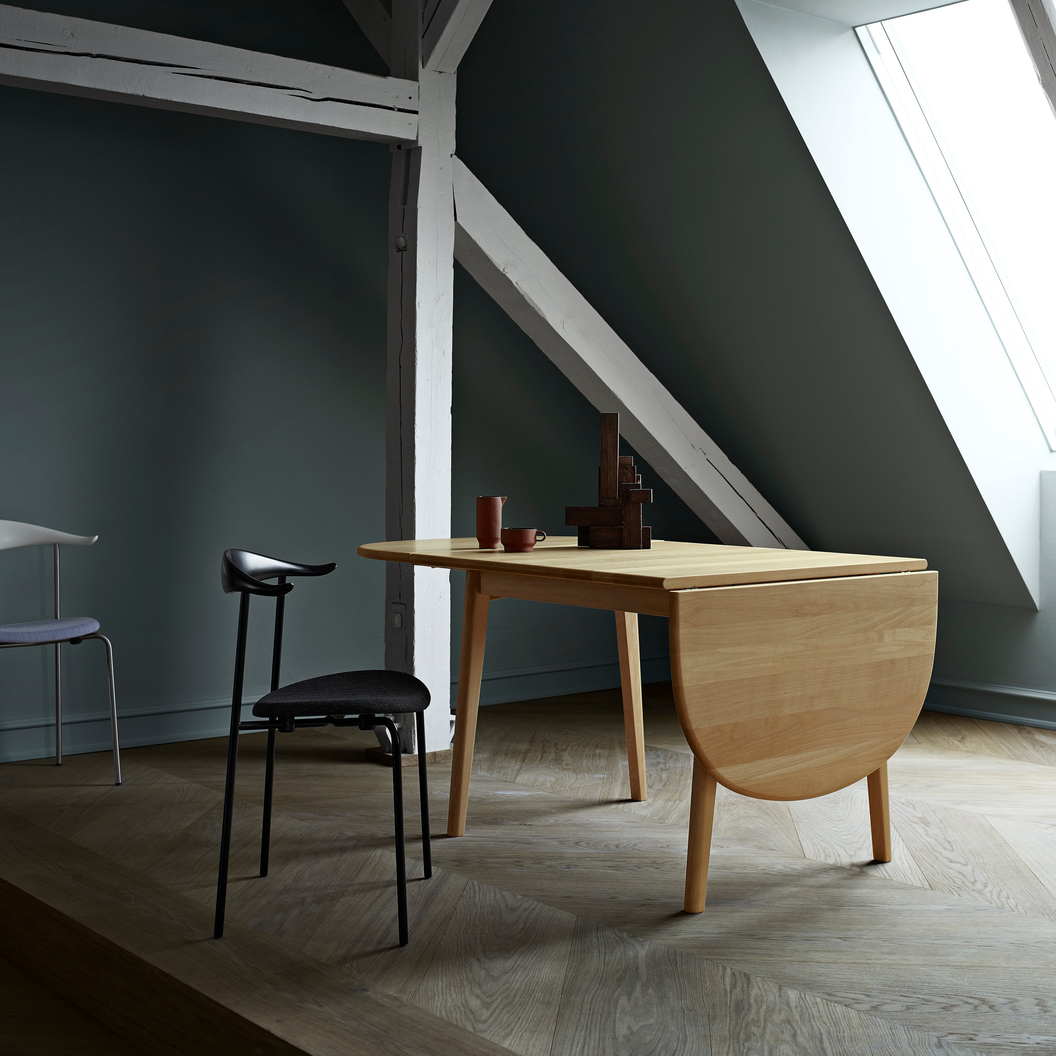 CH002 Dining Table