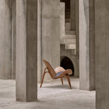 CH07 Shell Lounge Chair: Walnut