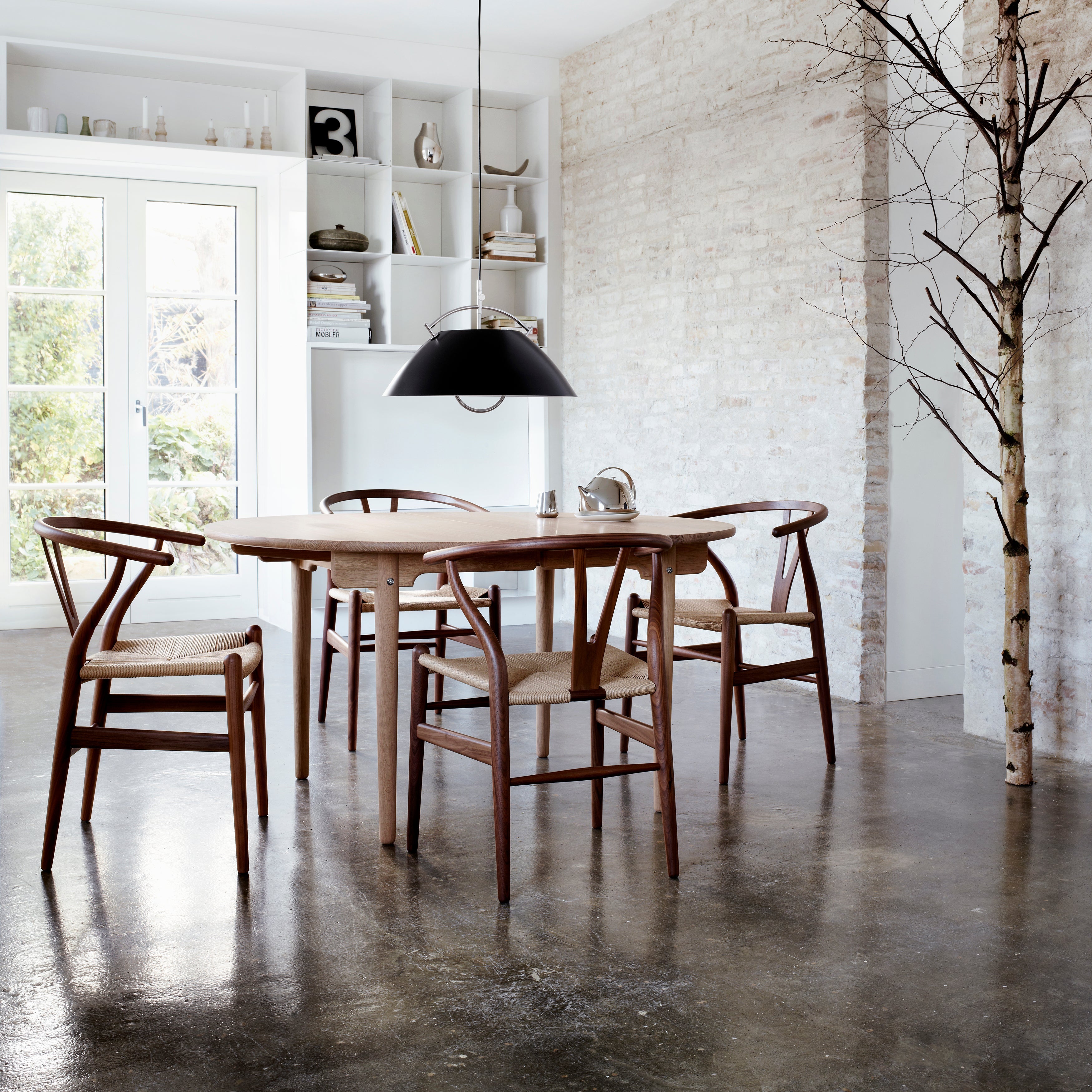 CH337 Dining Table