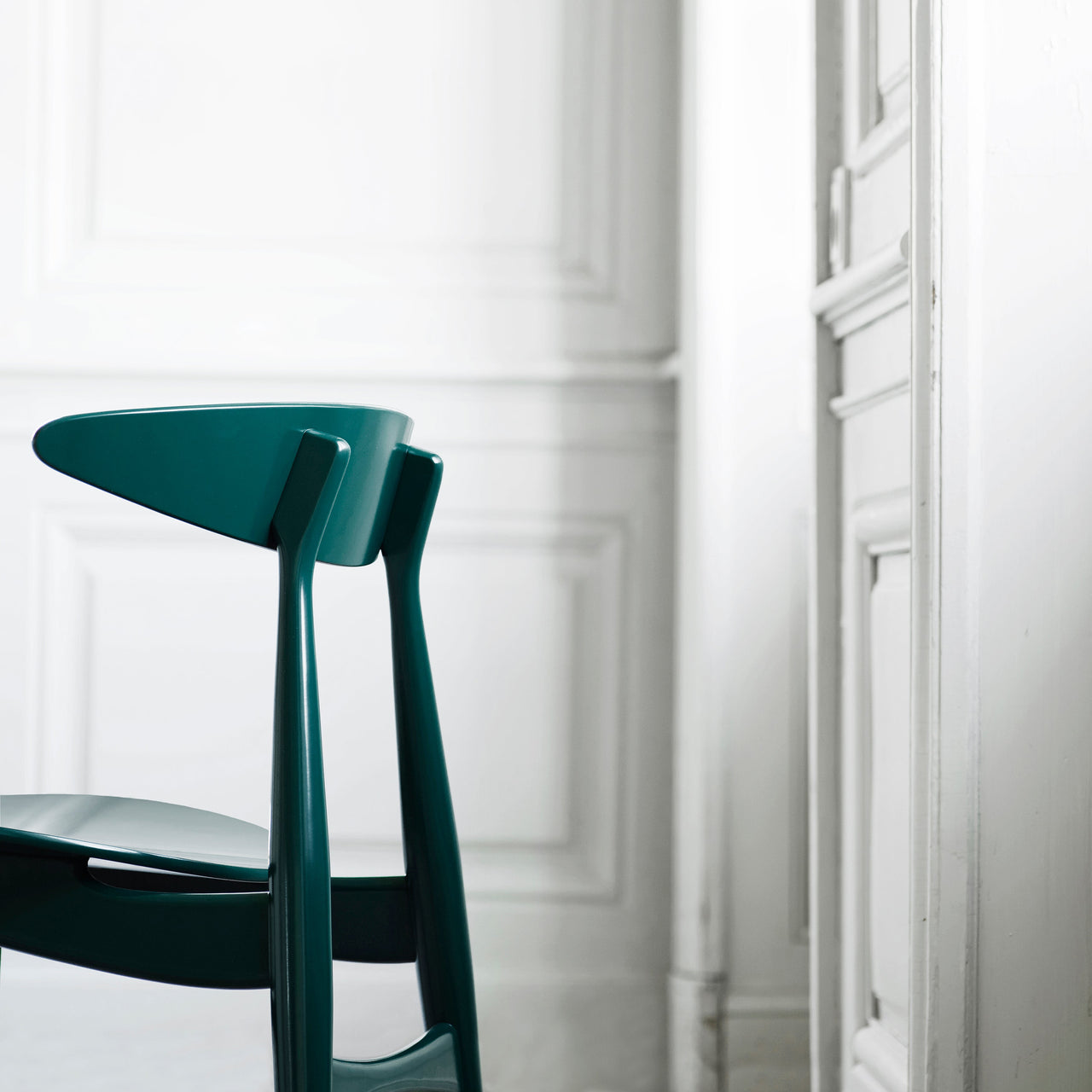 CH33T Chair