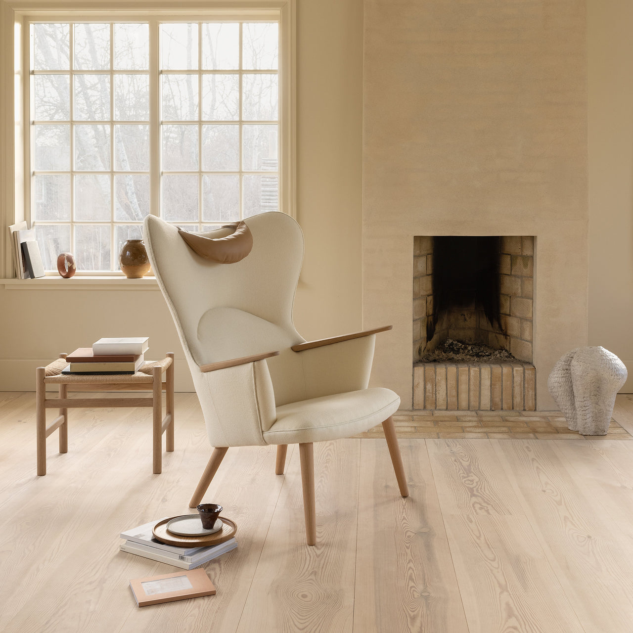 CH78 Mama Bear Lounge Chair