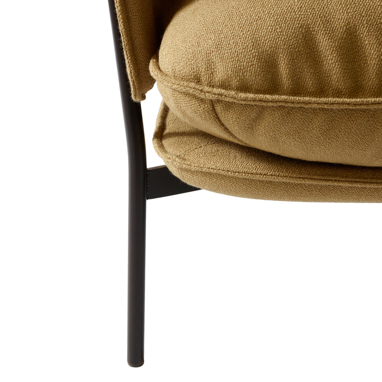 Cloud Highback Sofa: LN6 + LN7 + DI
