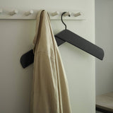Collar Hanger: LS