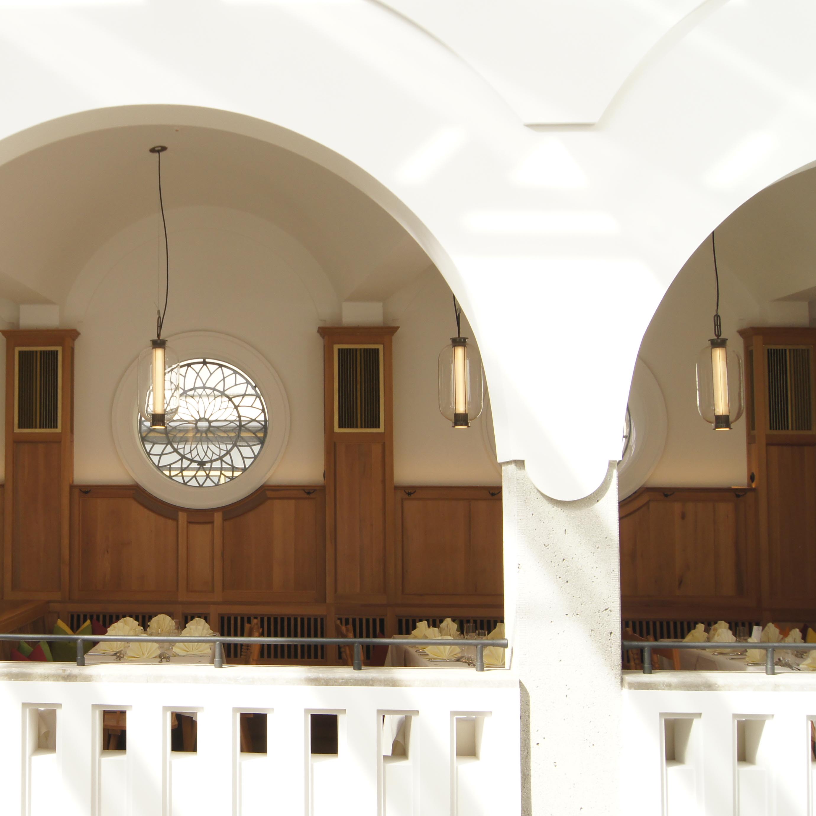 Bai T Ba Ba Pendant Lamp