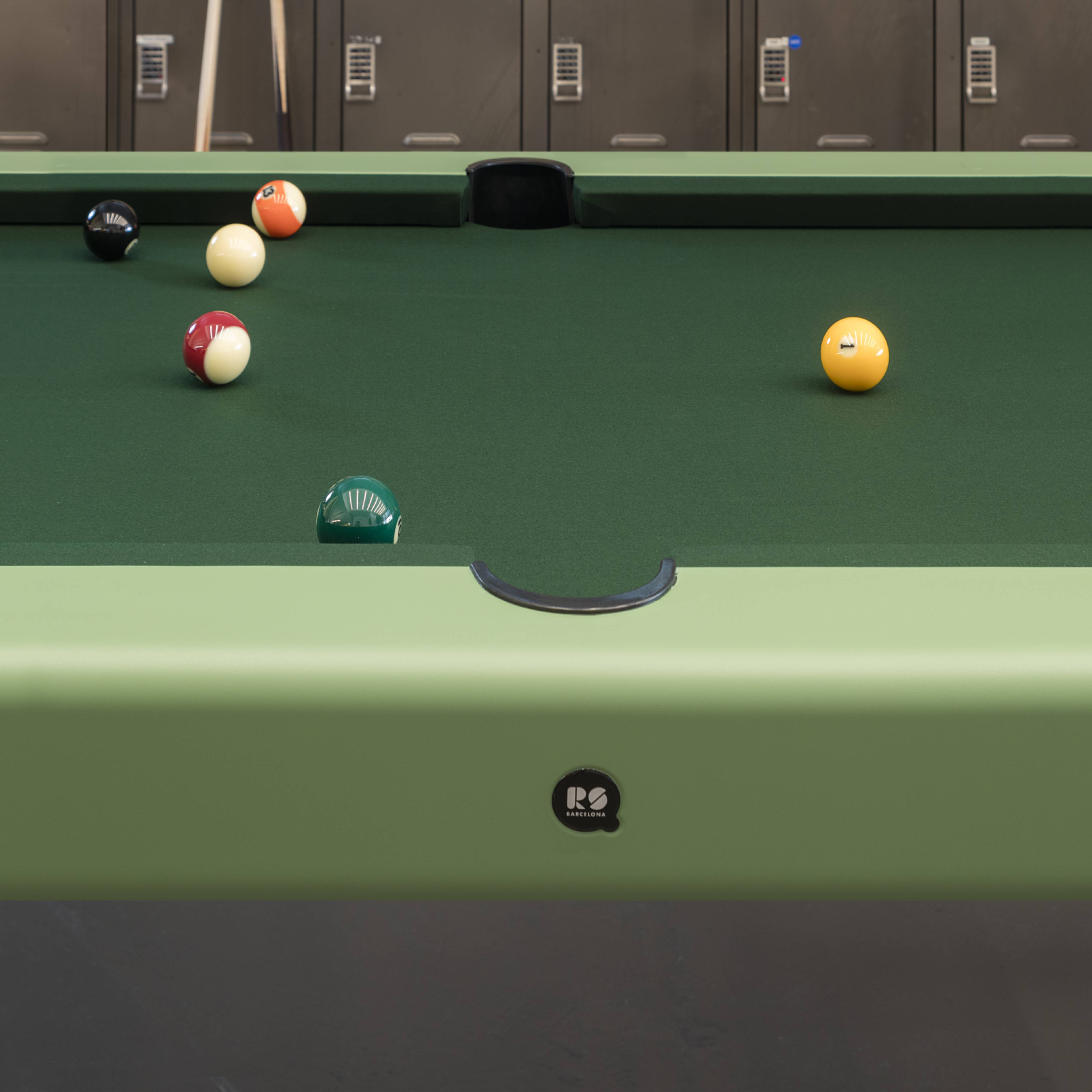 Diagonal Pool Table: 7 Feet