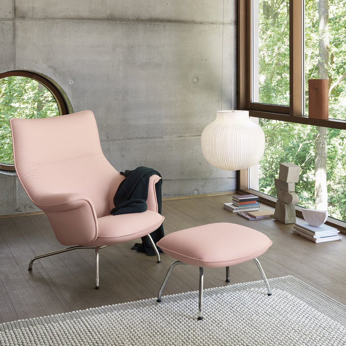 Doze Lounge Chair