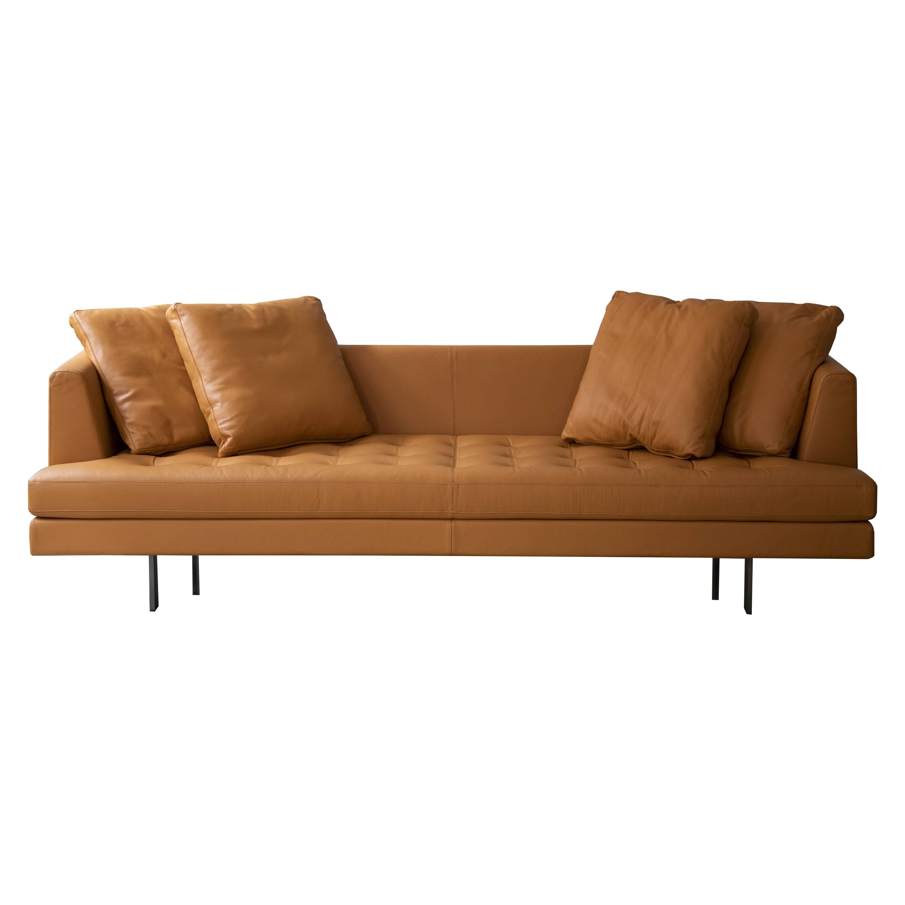 Edward 245 Sofa: Sofa