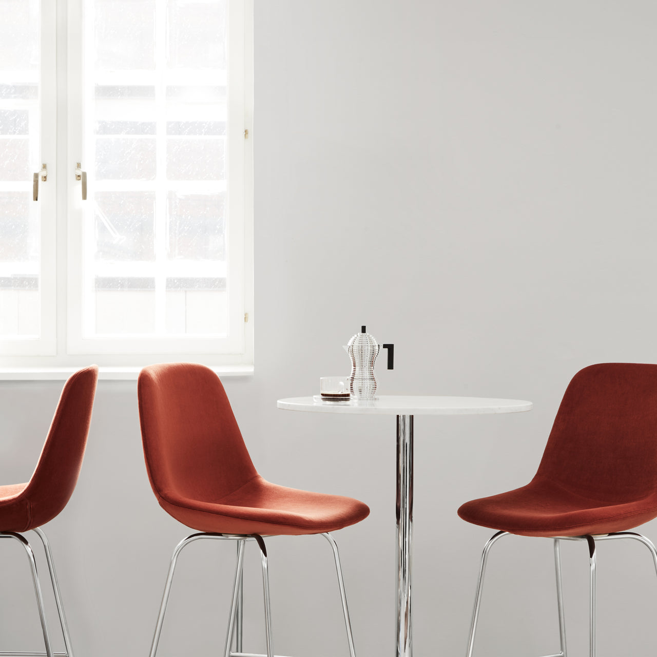 Eyes Bar + Counter Stool: Stainleass Steel