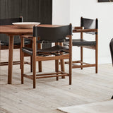 Taro Dining Table: Round