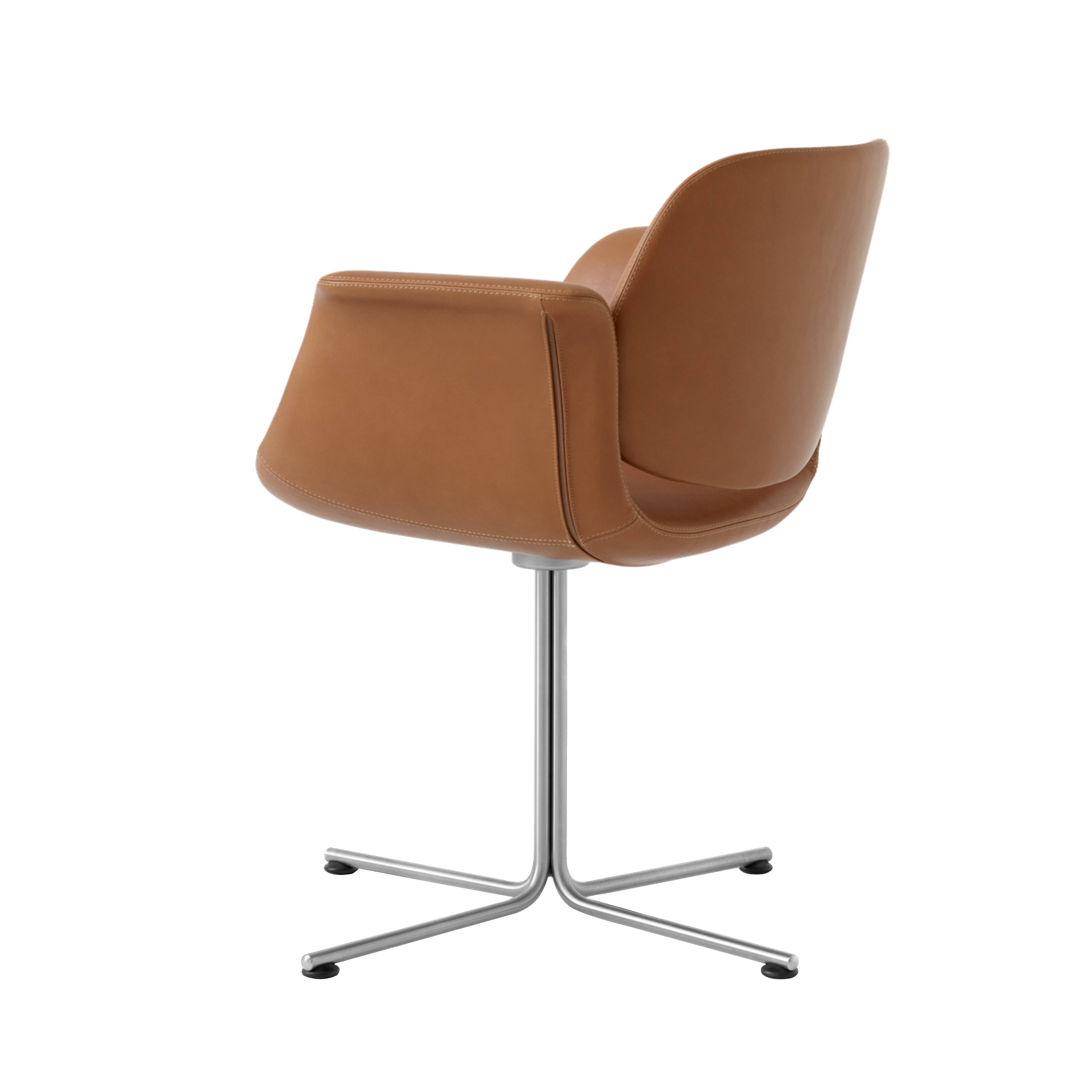 Flamingo Chair with Swivel Base
: Brushed Stainless Steel + Swivel