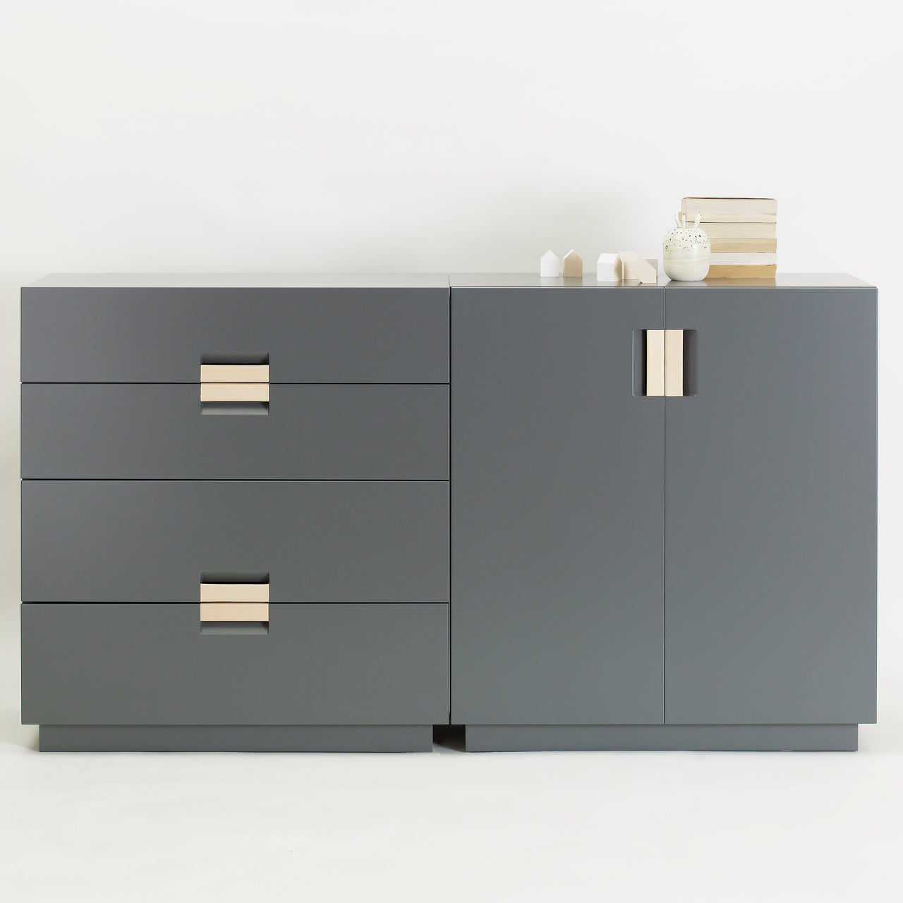 Frame Drawer Medium