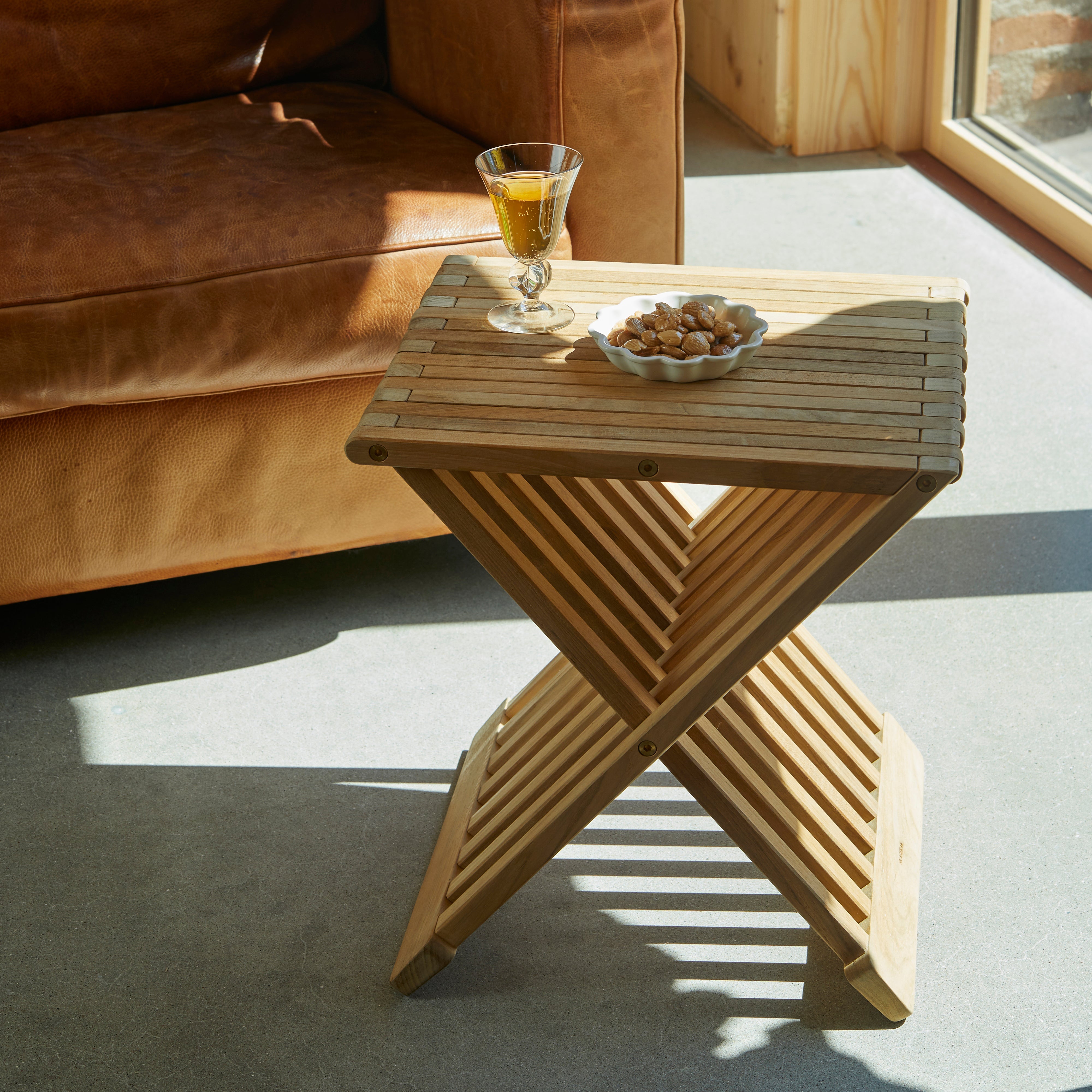Fionia Stool: LS