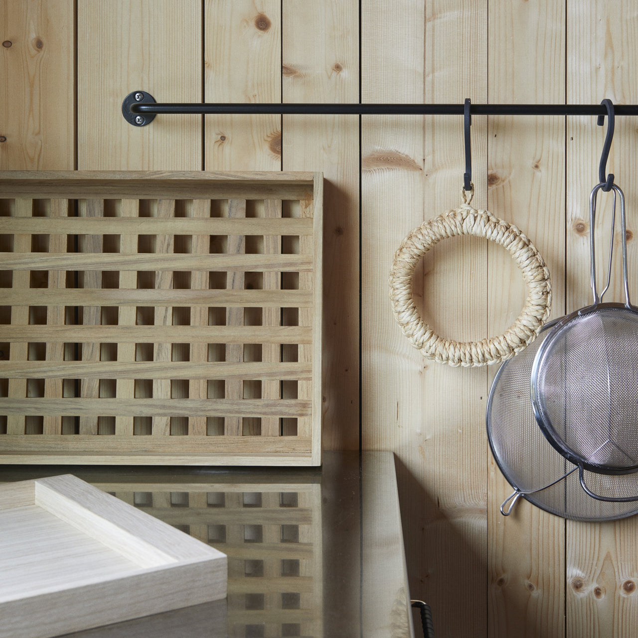 Fionia Tray: LS