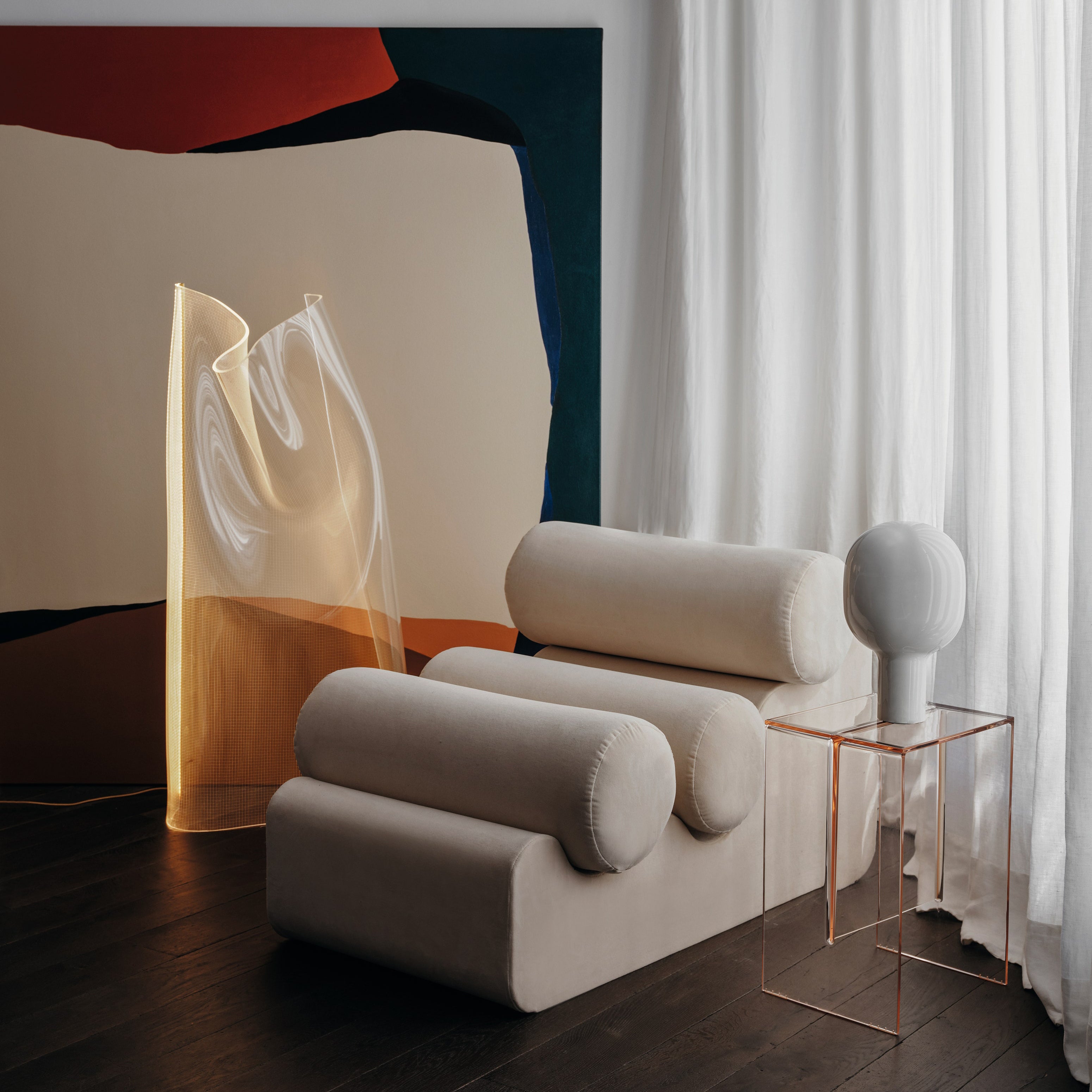 Gweilo Han Floor Lamp