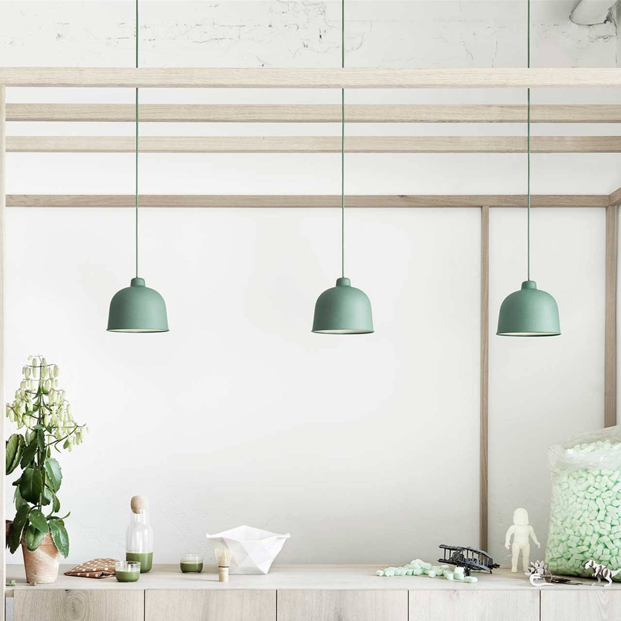 Grain Pendant Light: LS