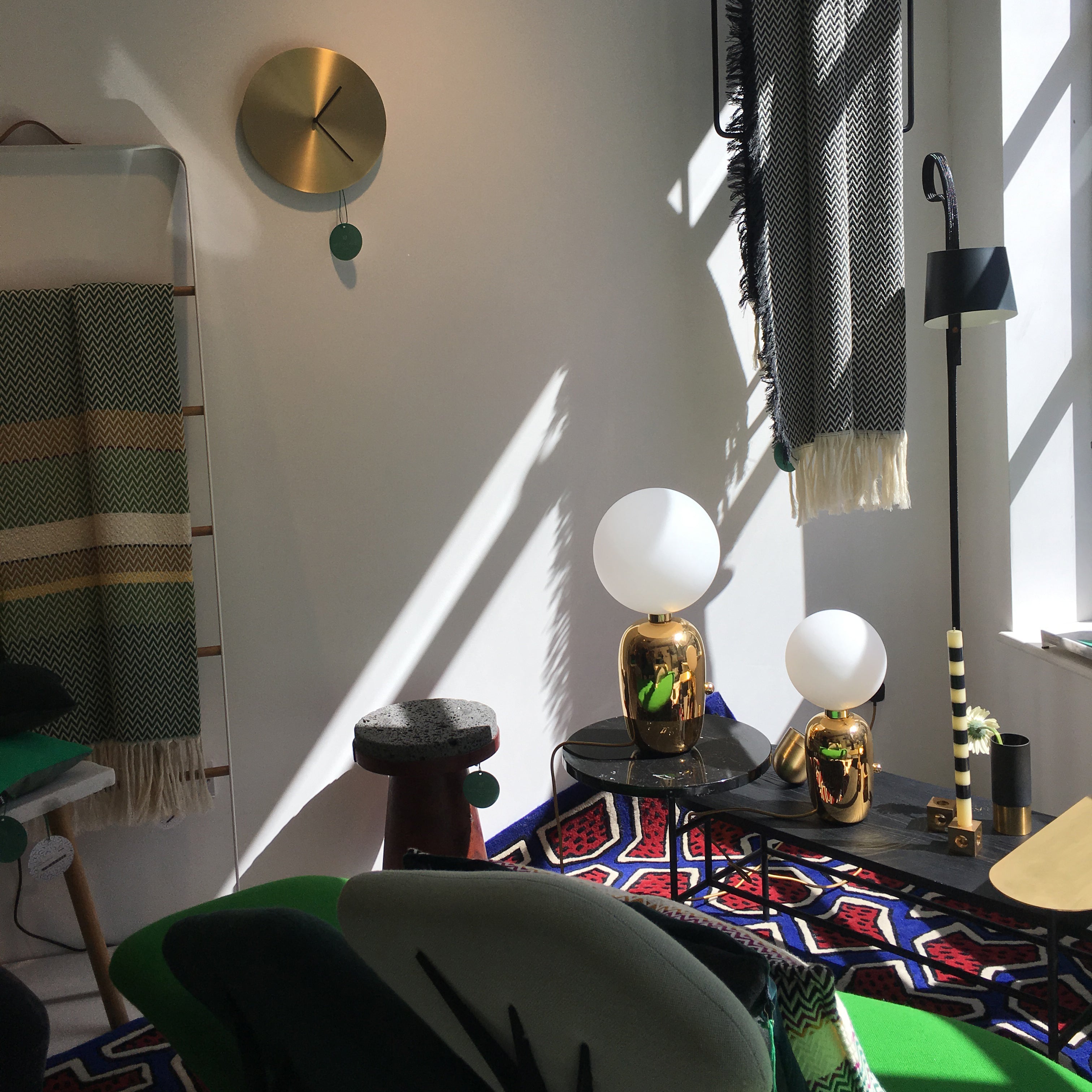 Aballs Table Lamp