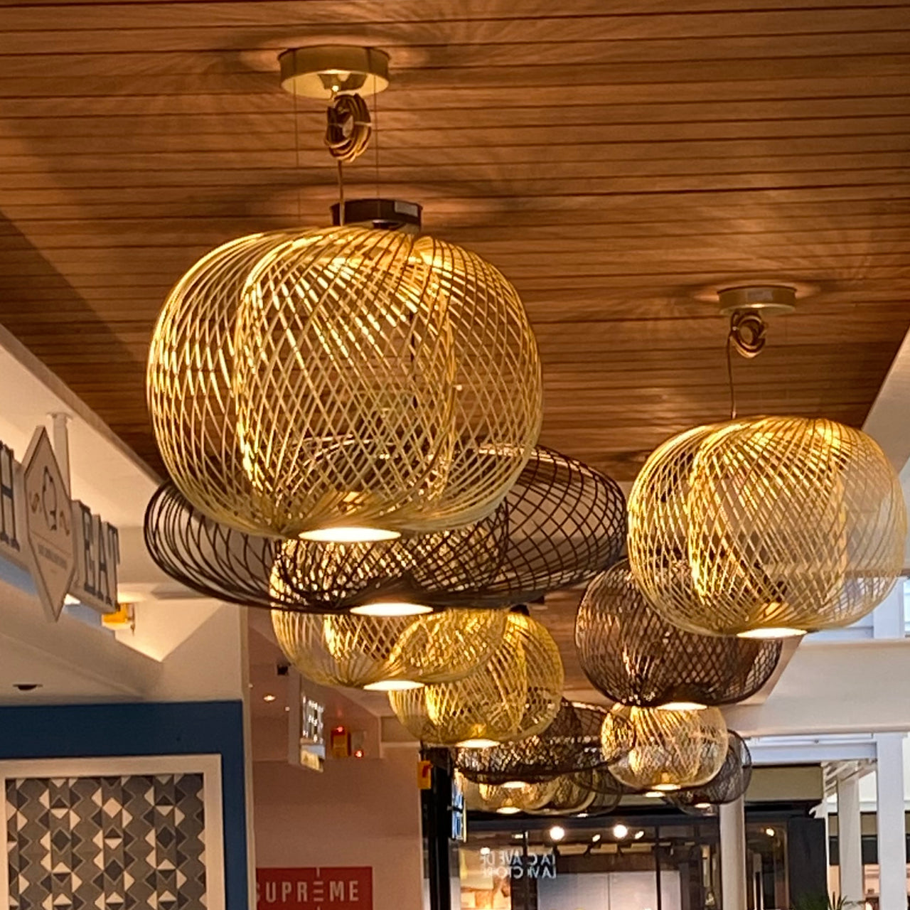 Anwar Hanging Lamp