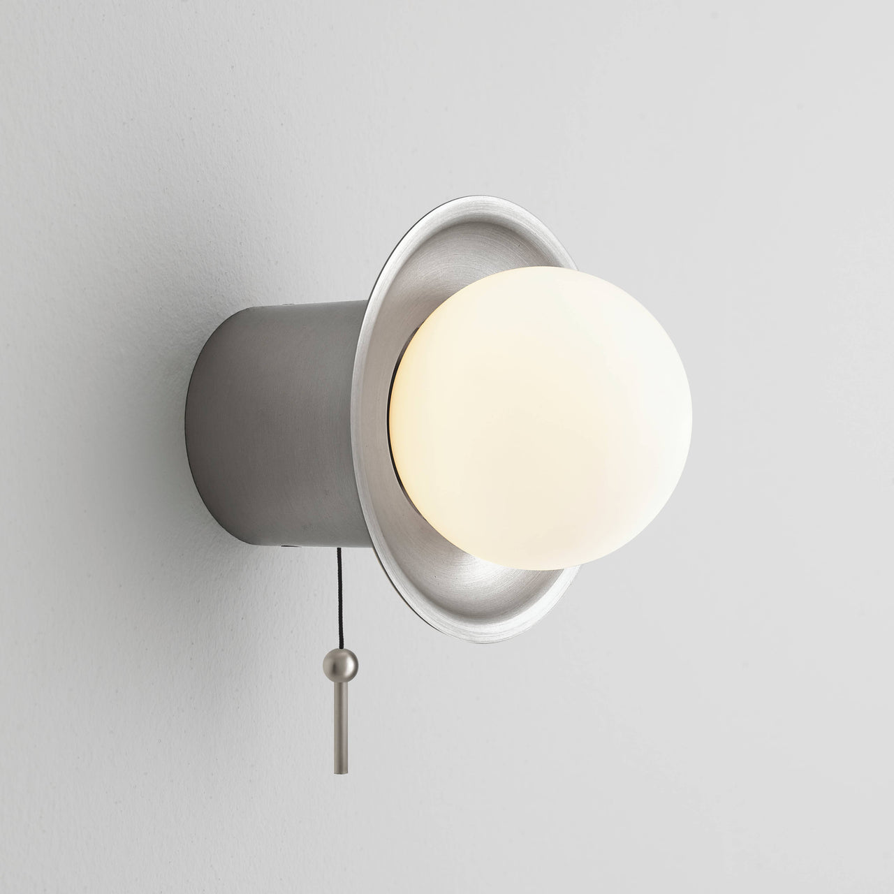 Janed Wall Light with Cord