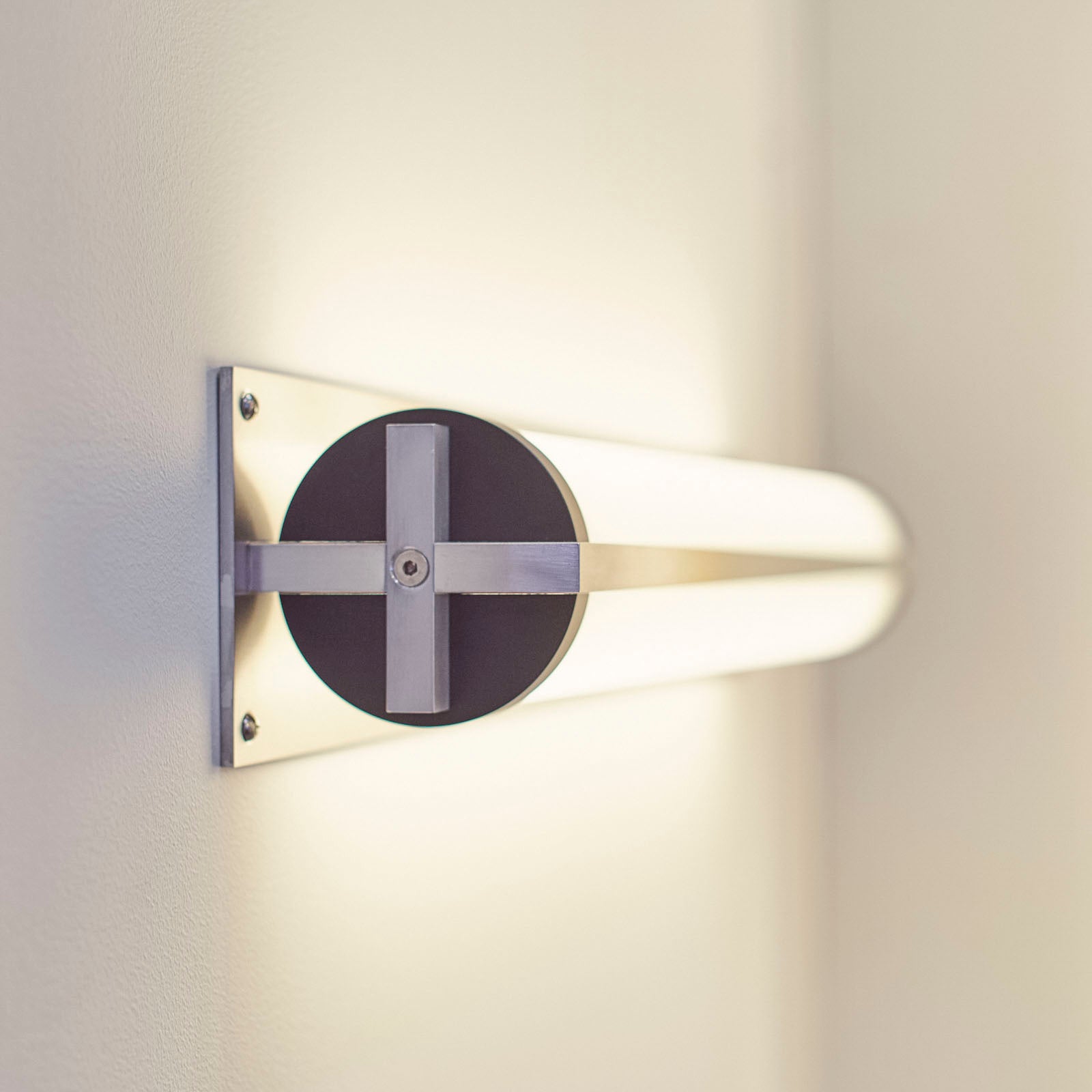 Metropolis Wall Sconce