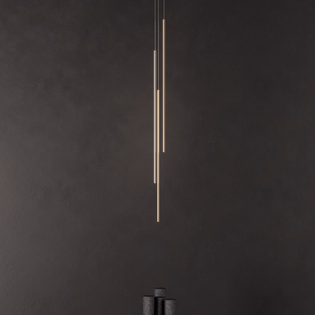 Thin Vertical Suspension Light: Medium