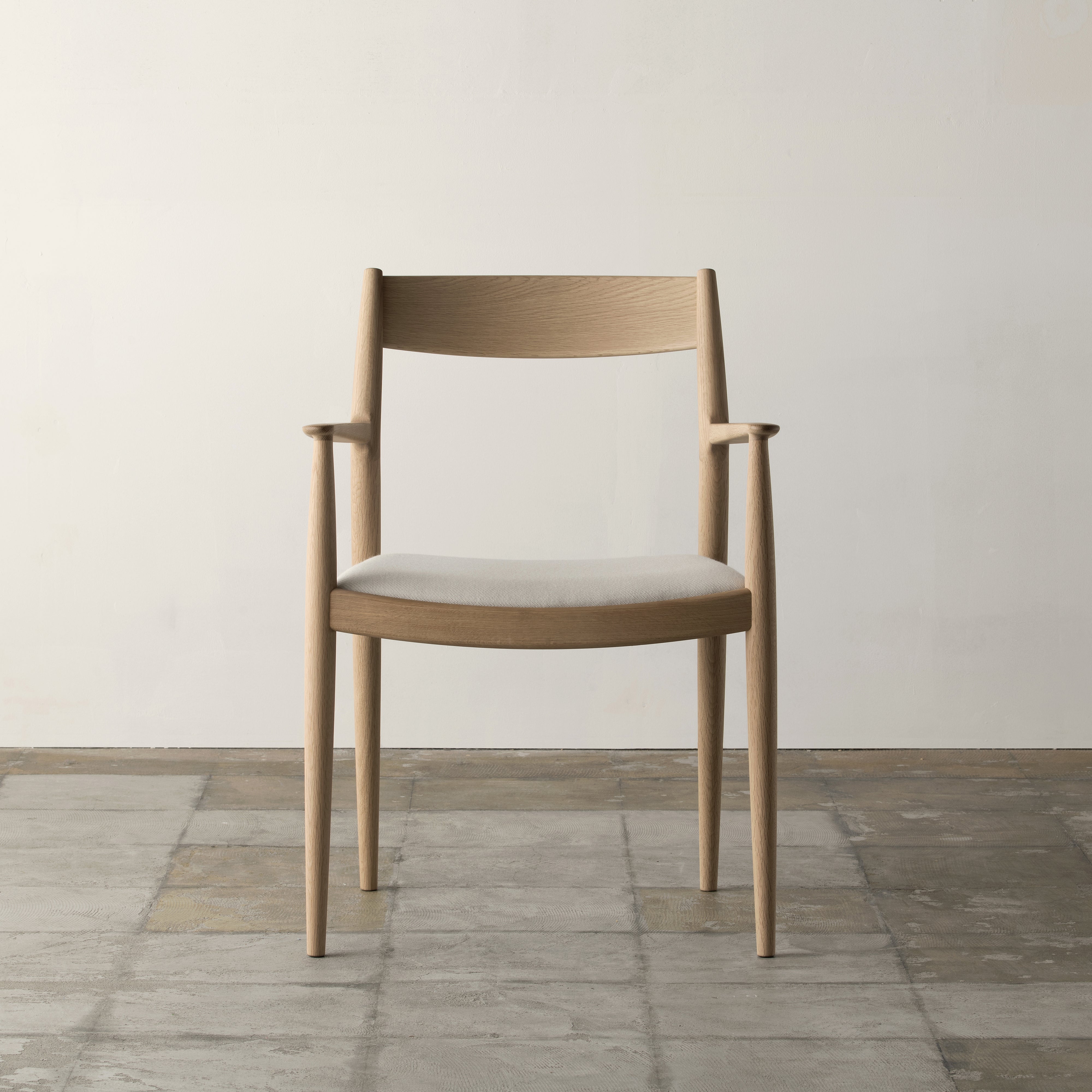 Kinuta Armchair N-DC01: Upholstered