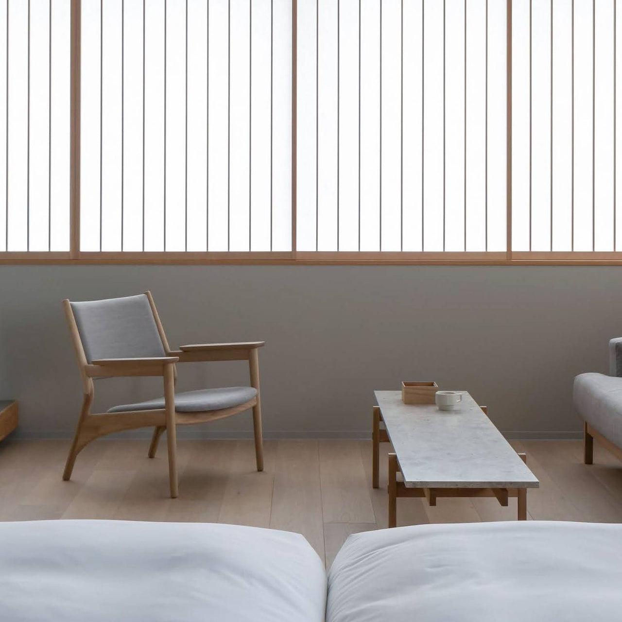 Kinuta Coffee Table: Marble N-CT01 + LS