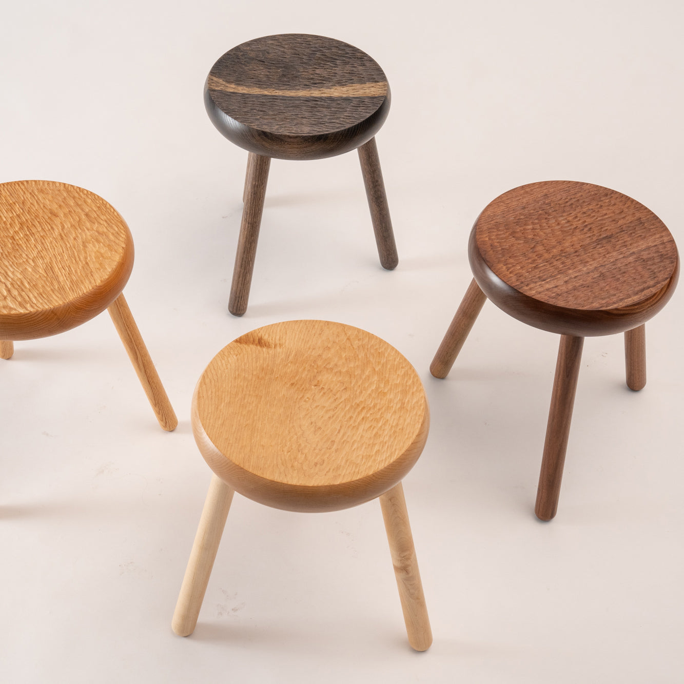 Dibbet Stool