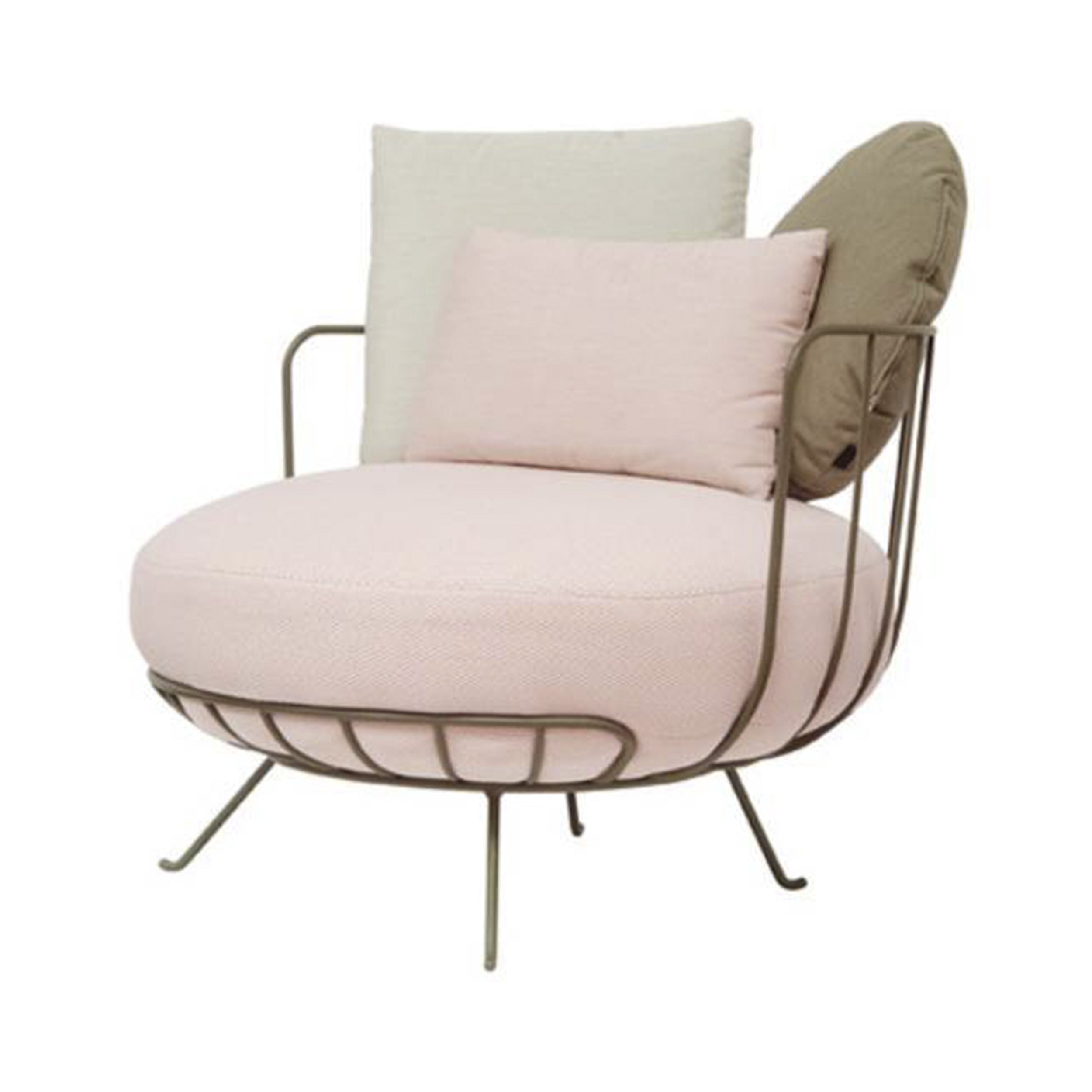 Lou Armchair: Blush 9190