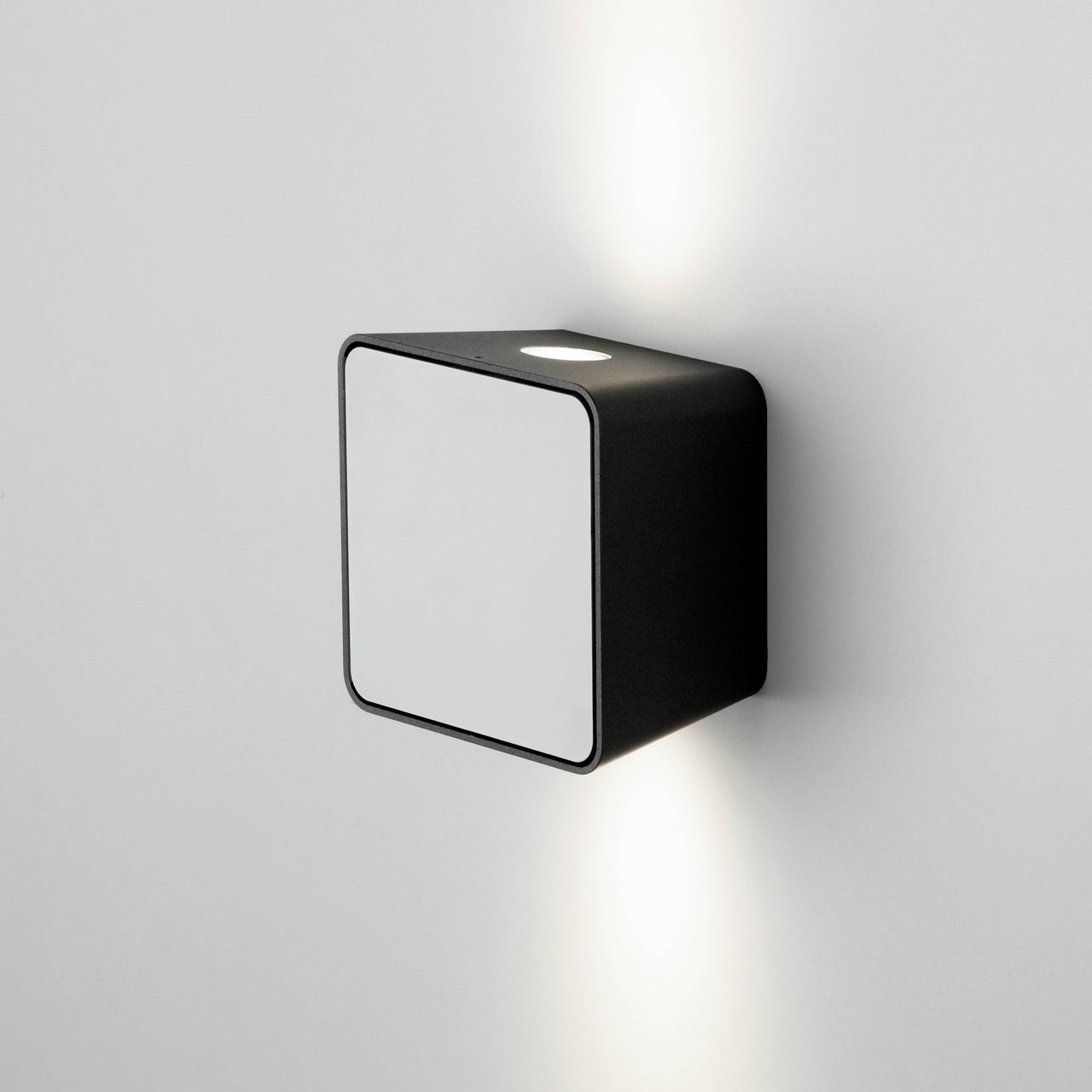 Lab 2 Wall Light