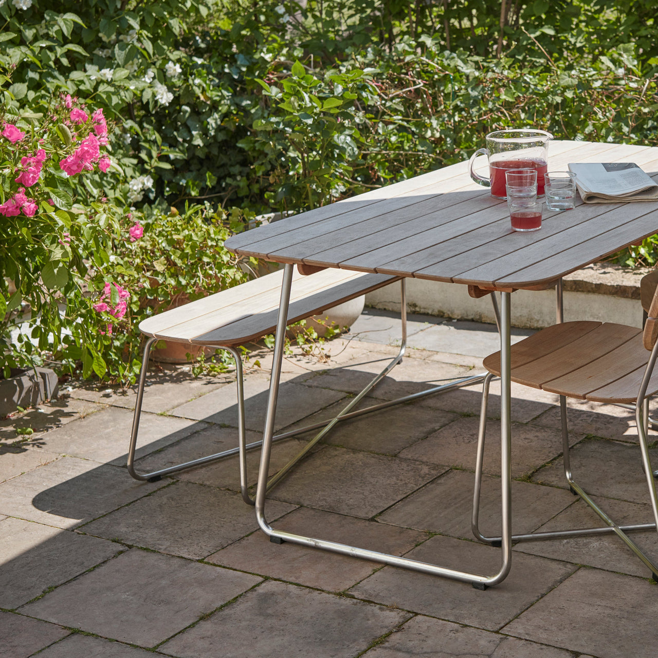 Lilium Bench: LS