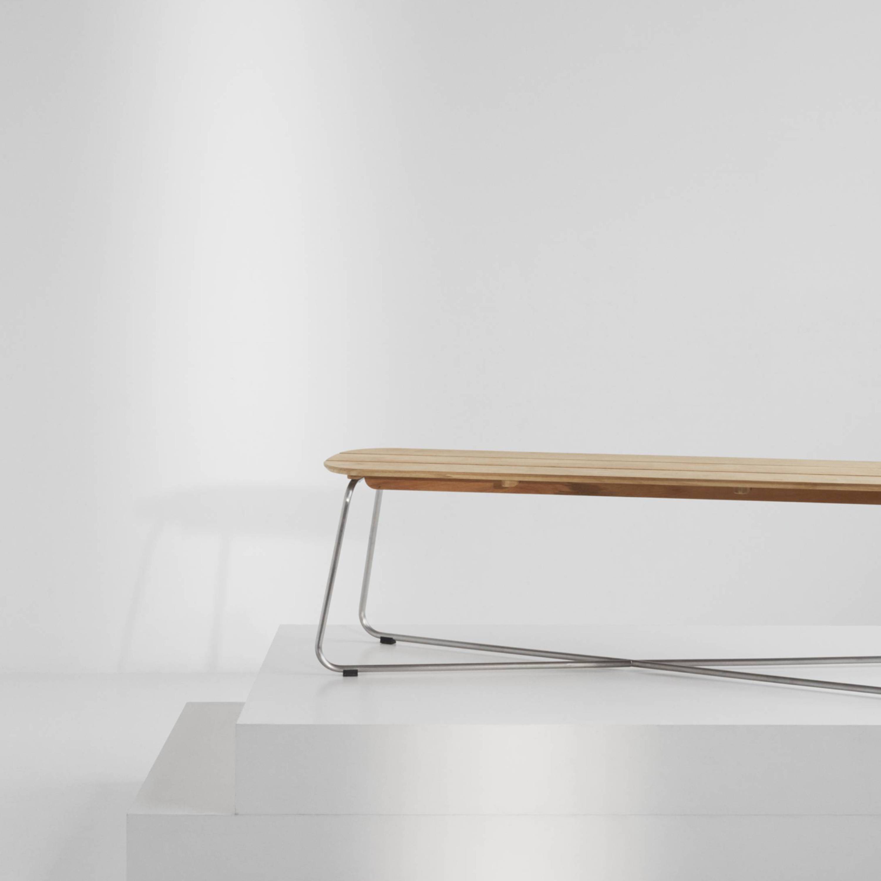 Lilium Bench: DI