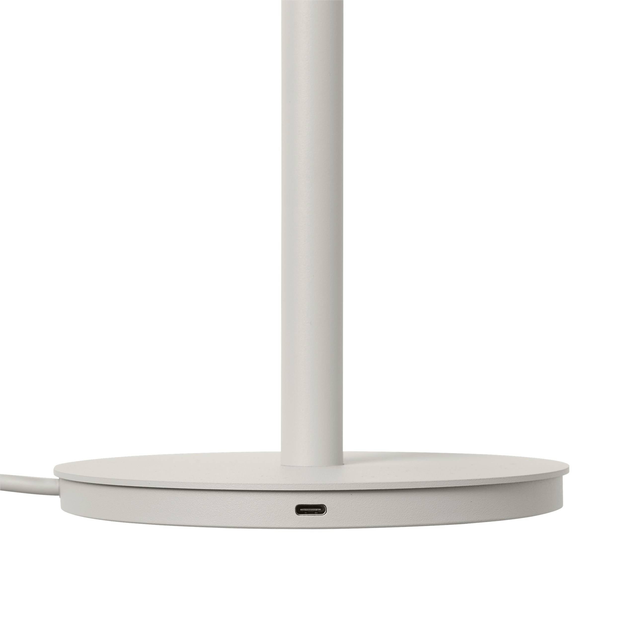 Linear Table Lamp: DI