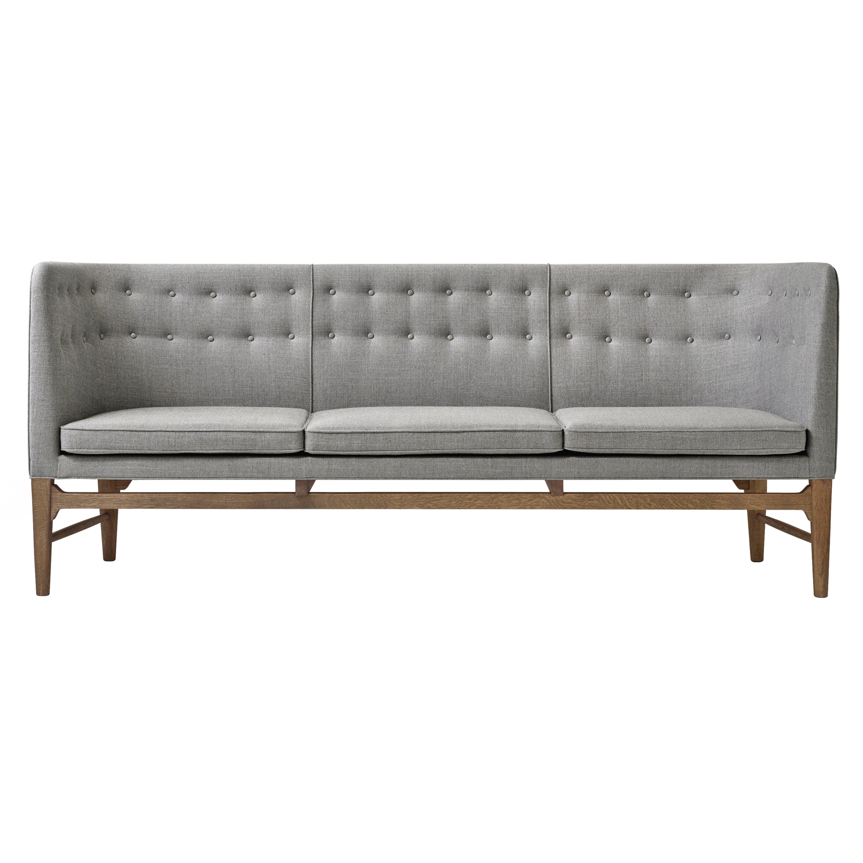 Mayor Sofa: AJ5 + Oiled Walnut