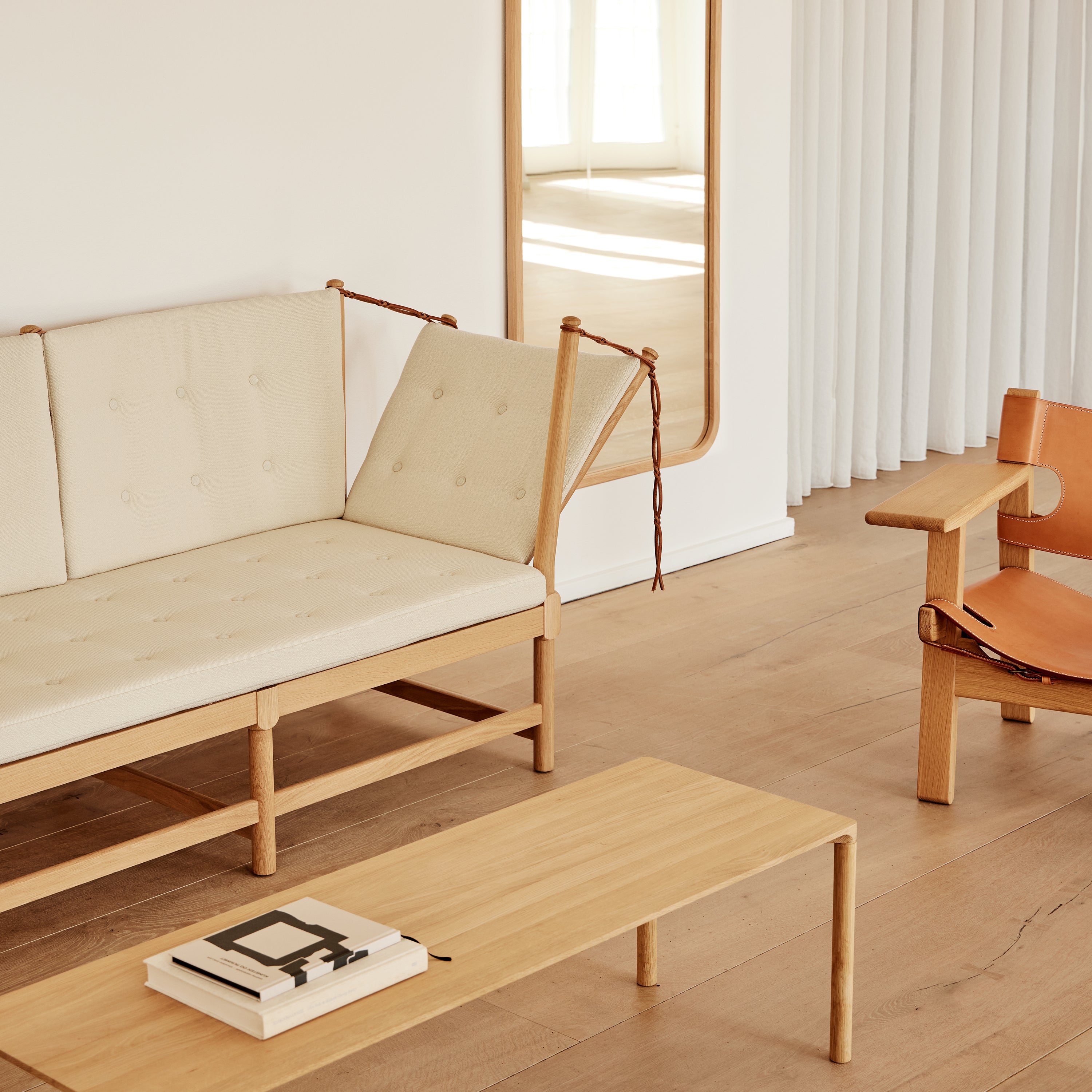 Mogensen Spokeback Sofa: LS