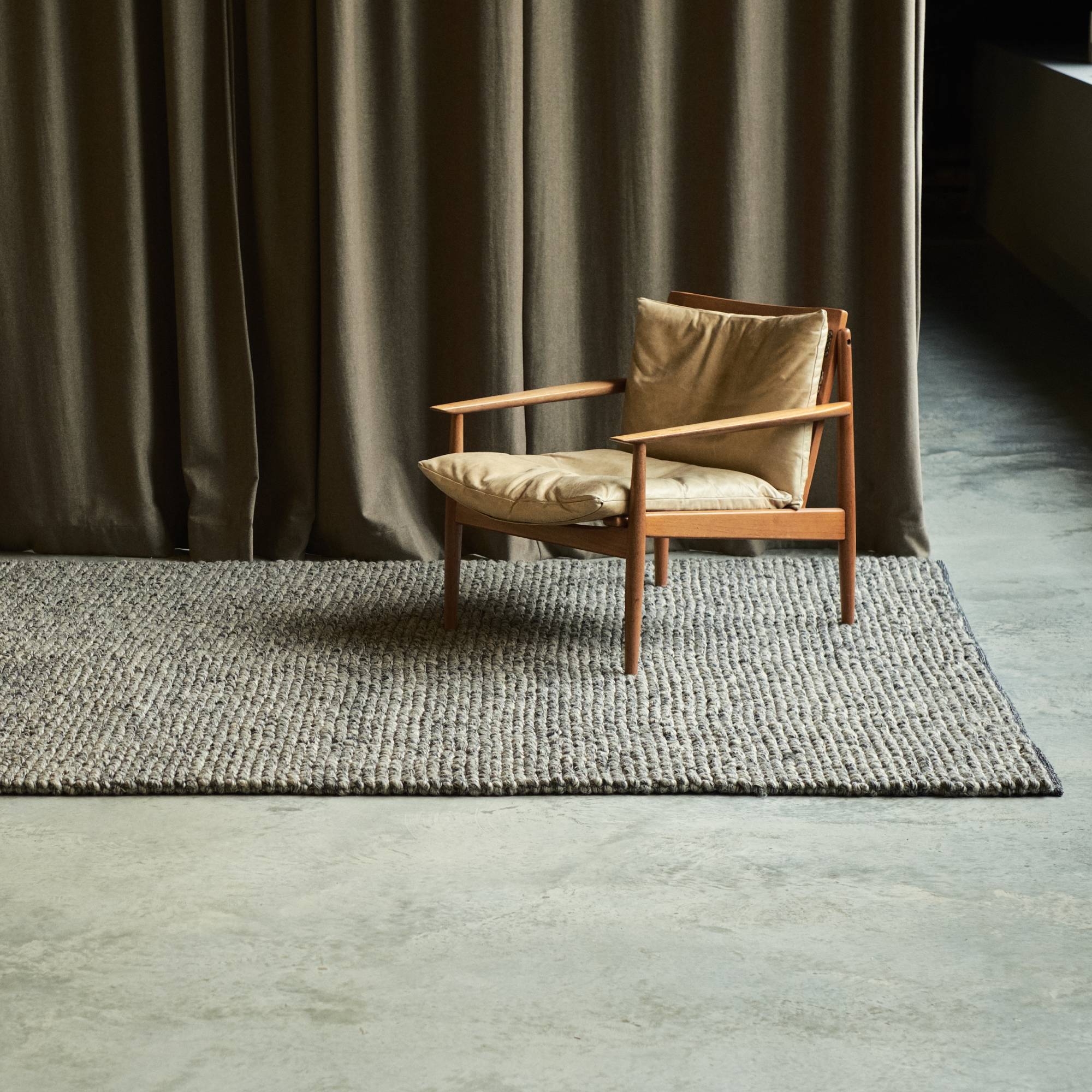 Noughts Weave Wool Rug