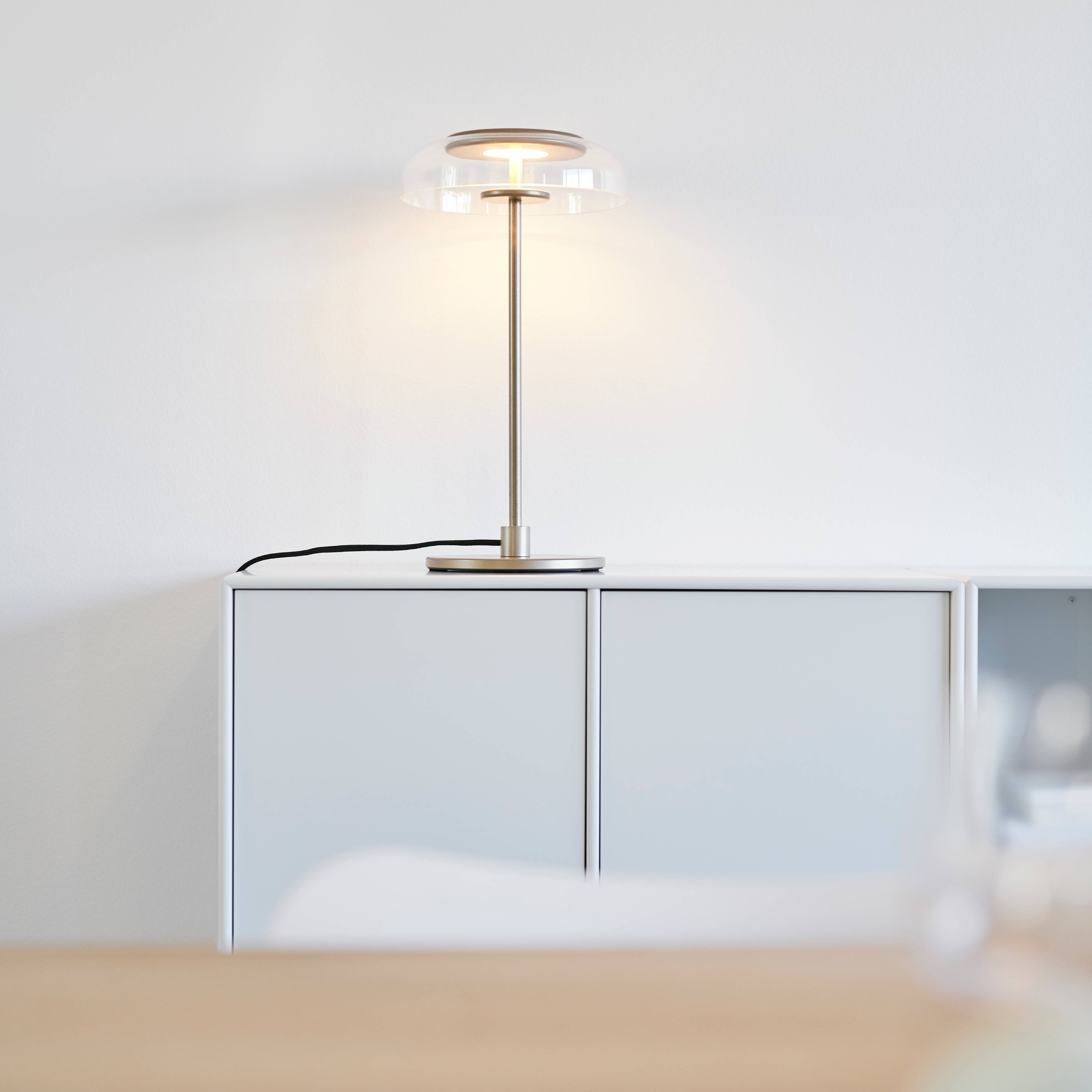 Blossi Table Lamp