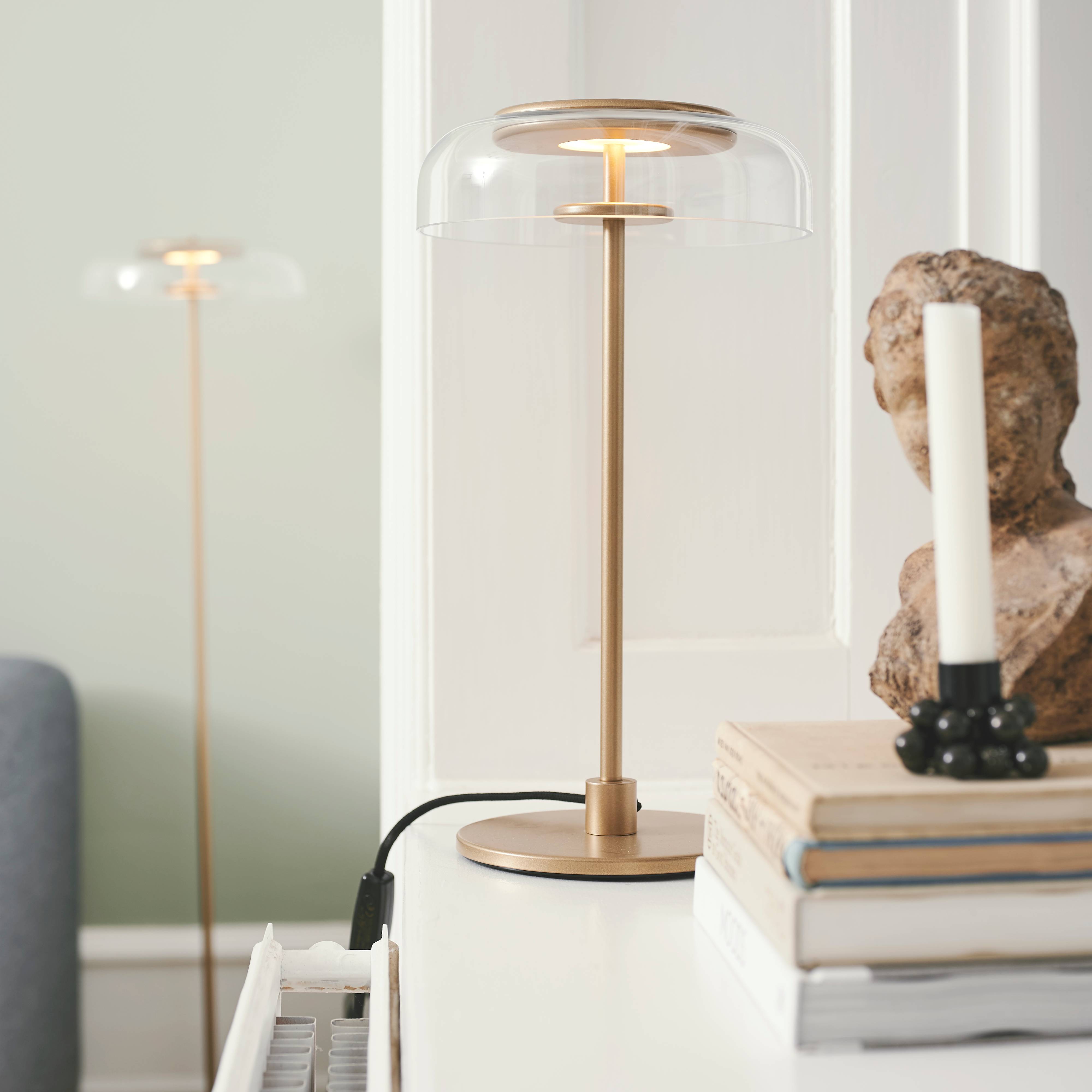 Blossi Table Lamp