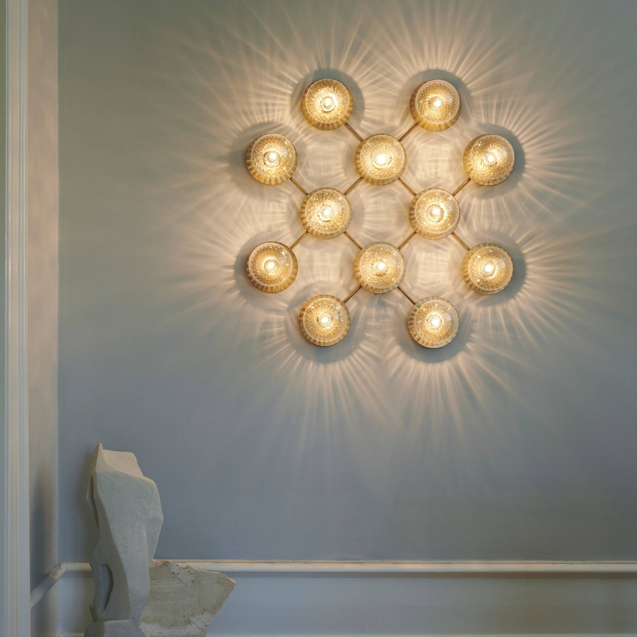 Liila 12 Wall + Ceiling Lamp