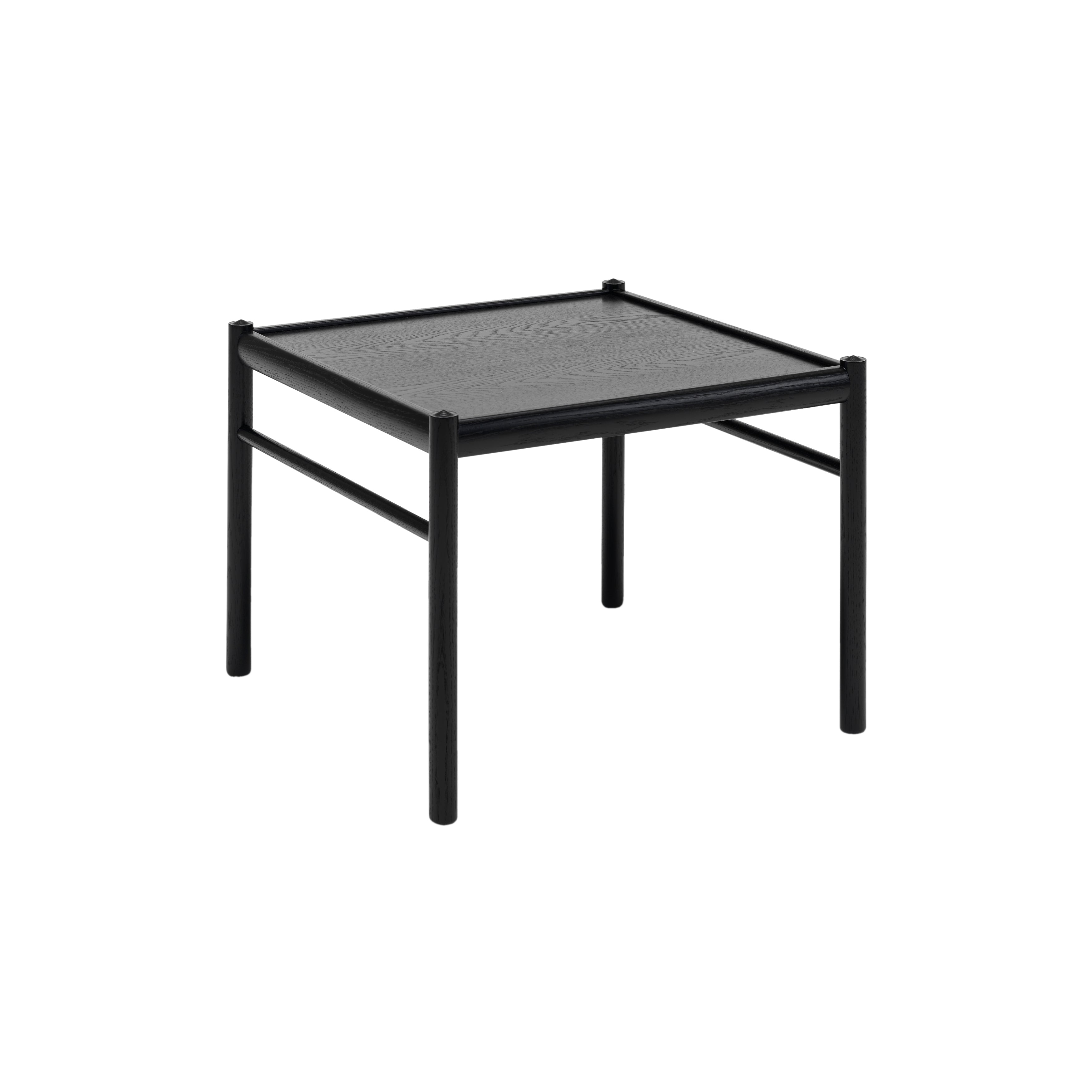 OW449 Colonial Coffee Table: Black Oak