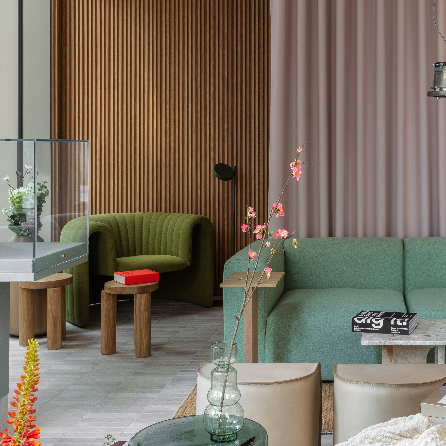 Offset Stool + Side Table + LS