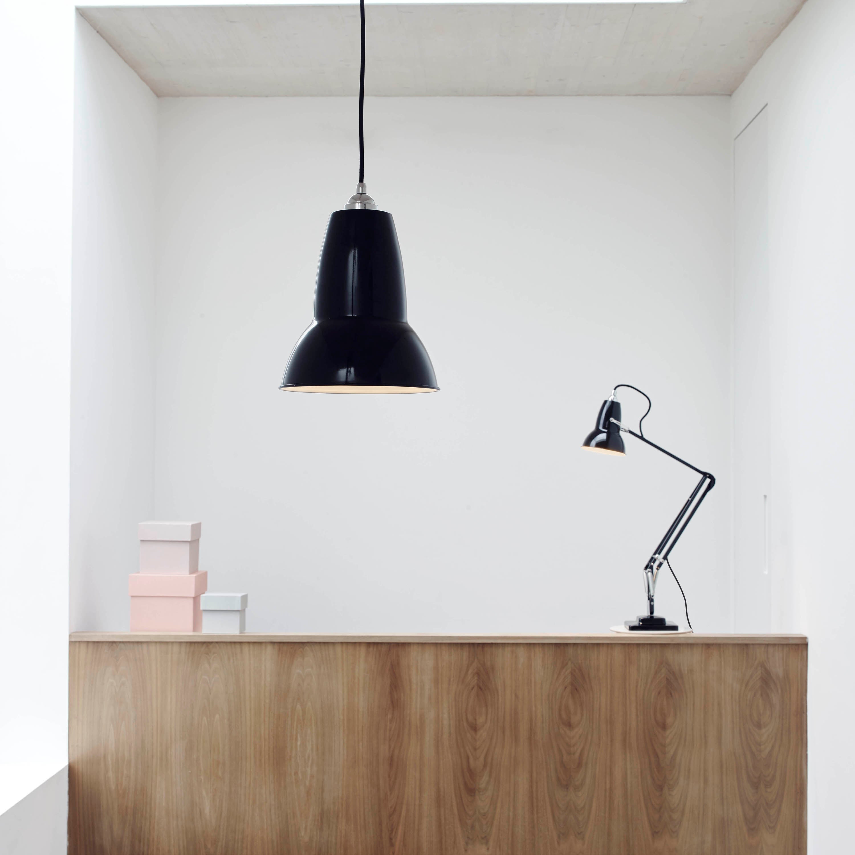 Original 1227 Pendant Light: LS