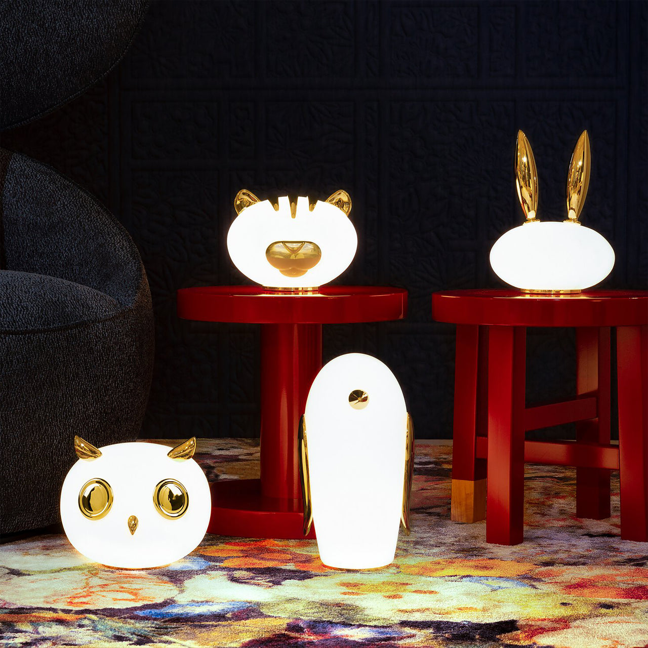 Pet Light Table Lamp: Penguin