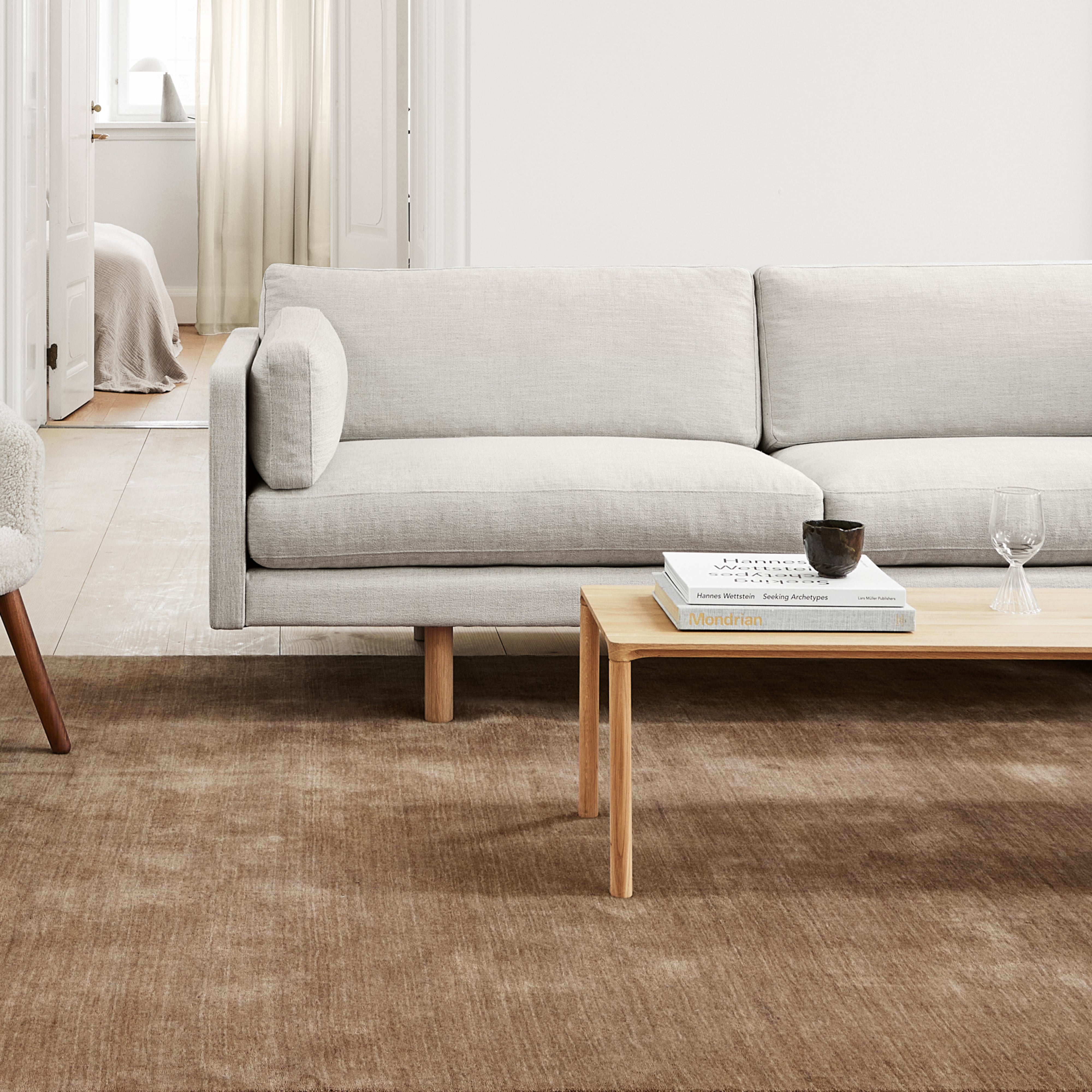 Piloti Table: Rectangle + LS