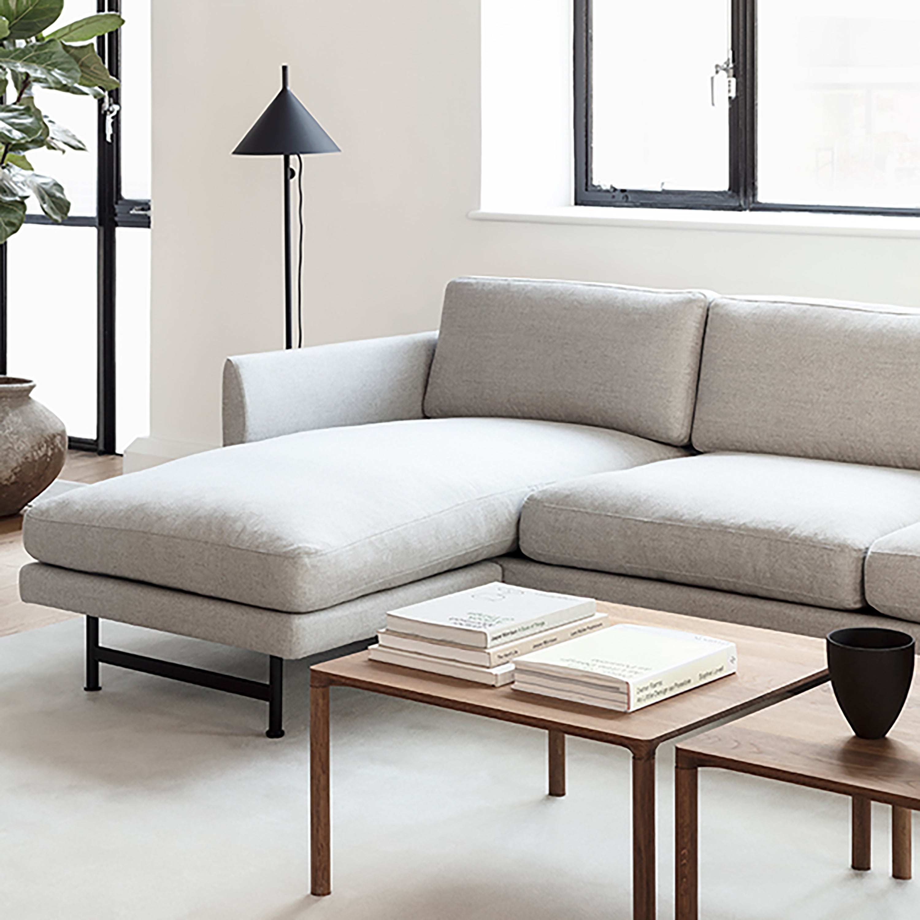 Piloti Table: Rectangle + LS