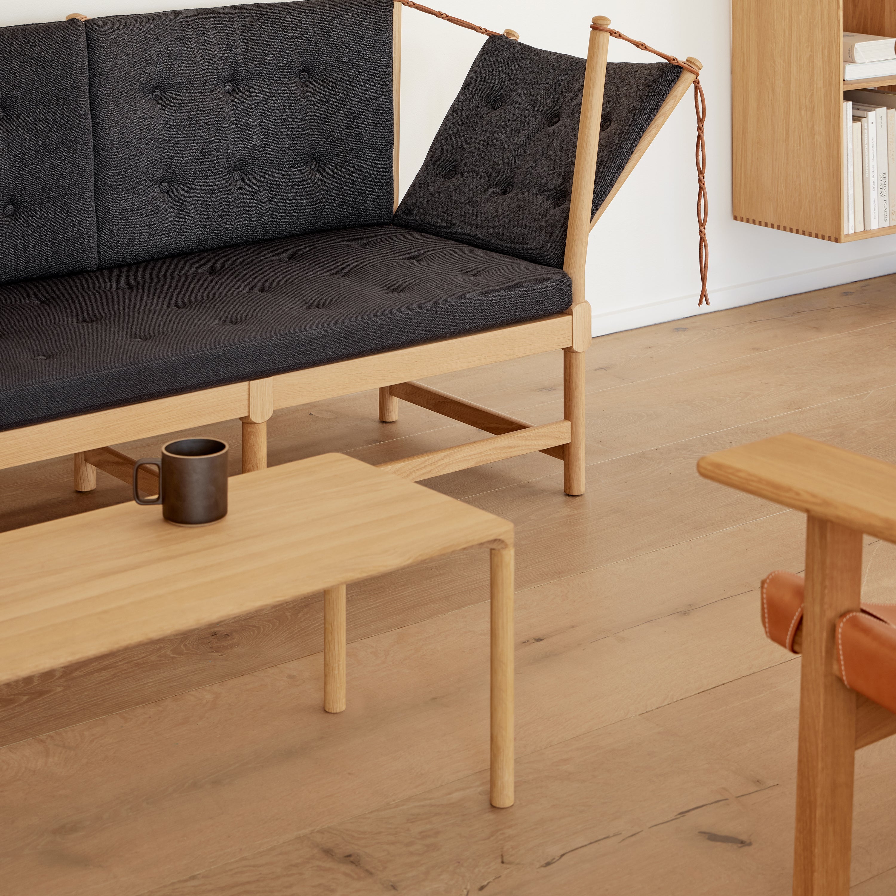 Piloti Table: Rectangle + LS