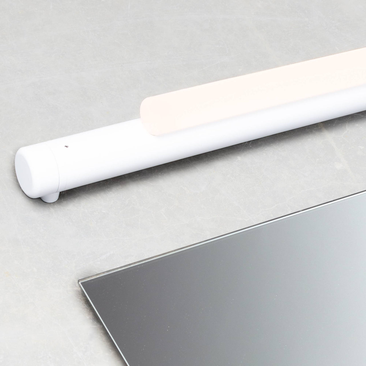 Pipeline 125.5 Ceiling/Wall Light: DI