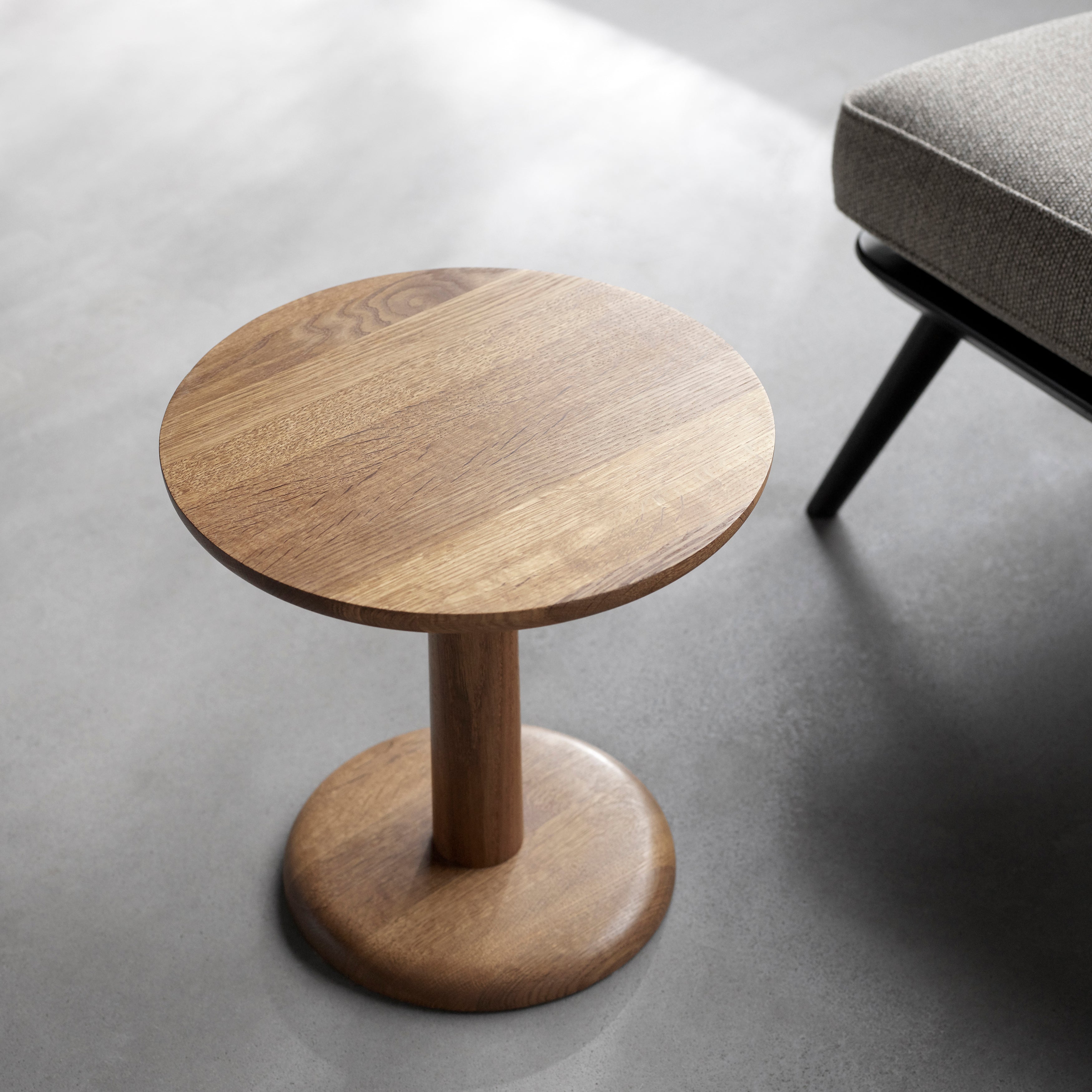 Pon Coffee Table: LS